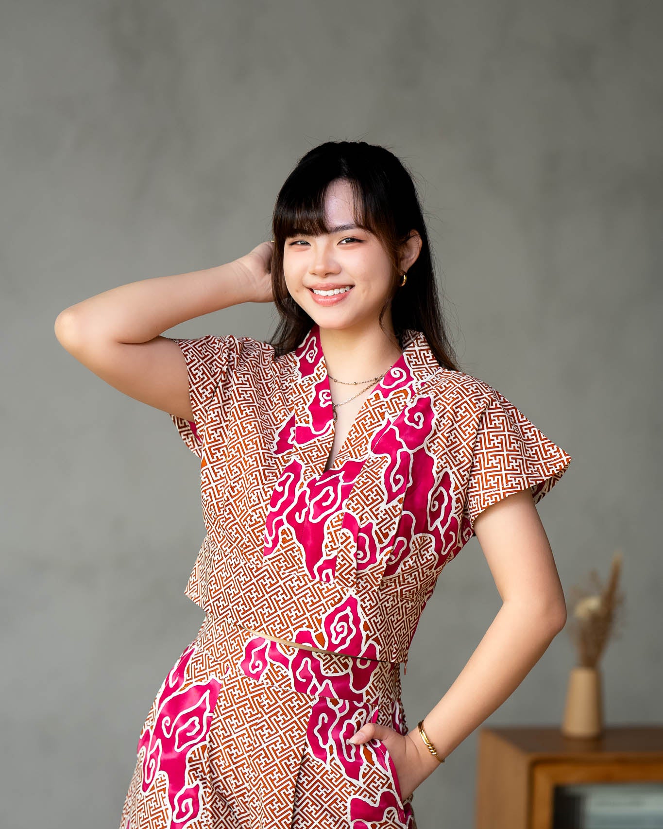 STUDIO GYPSIED | Batik Banded Crop Top In Tumbuh Pink