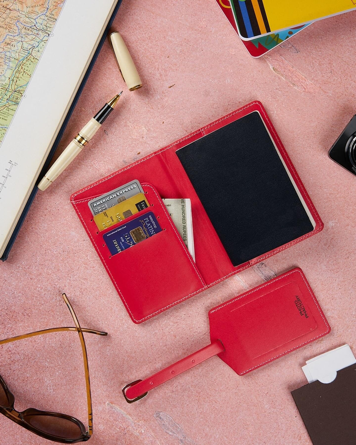 PHOTO PHACTORY | Passport Covers and Travel Tag Set - Singapore Girl