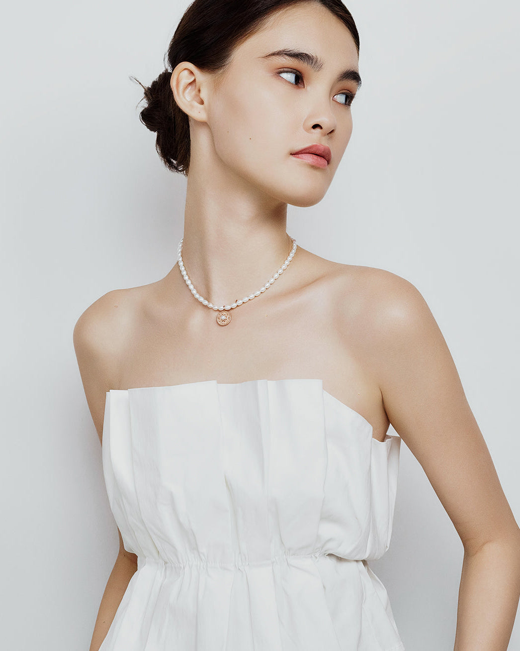 PEARLY LUSTRE | Asian Civilisations Museum Freshwater Pearl Necklace WN00703 | ACM Collection