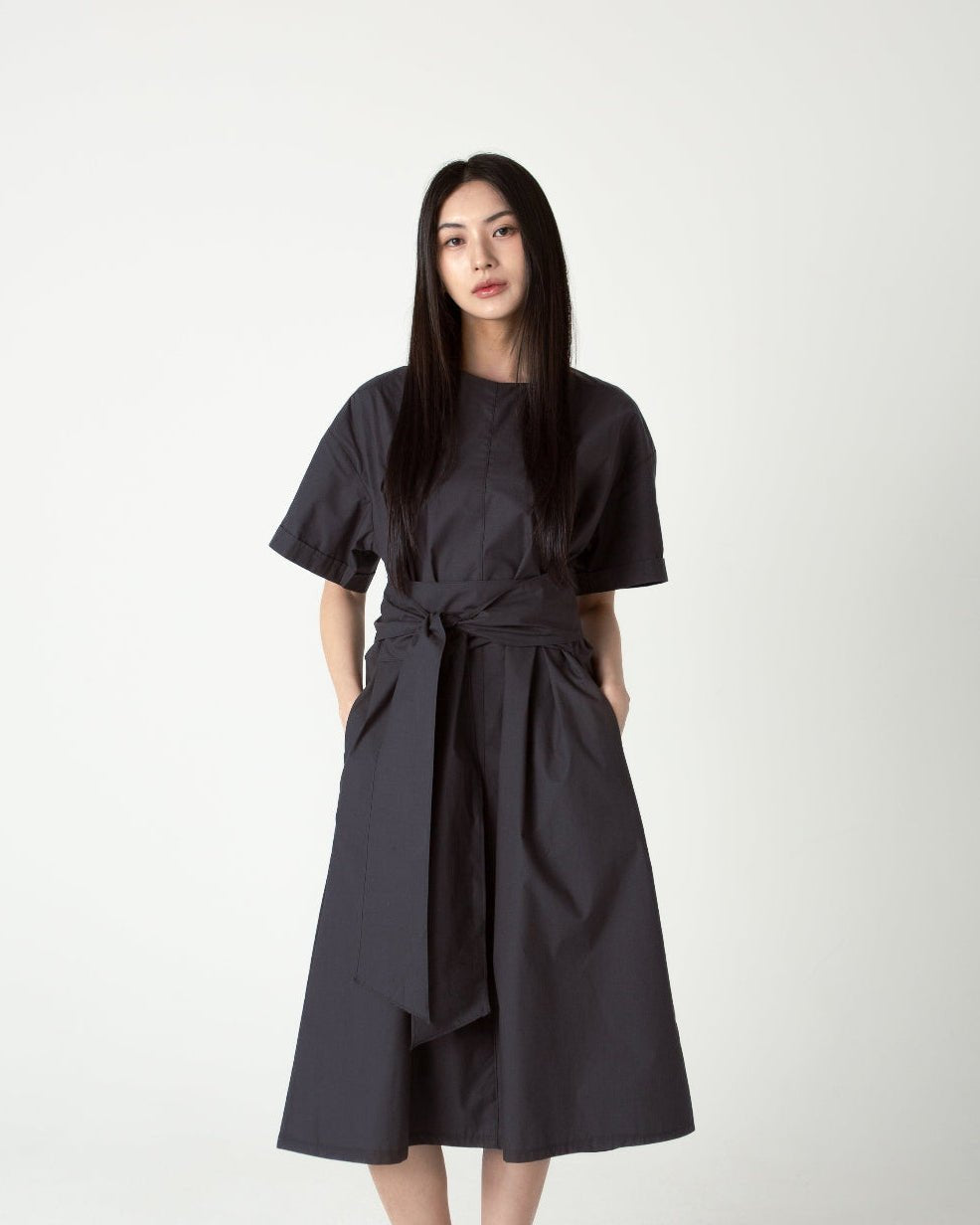 SAERO COLLECTIVE | Wrapline Dress | Charcoal Grey