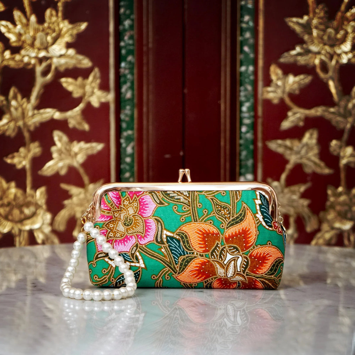COCOONESE | Wristlet Pouch - Epiphyllum (GN)