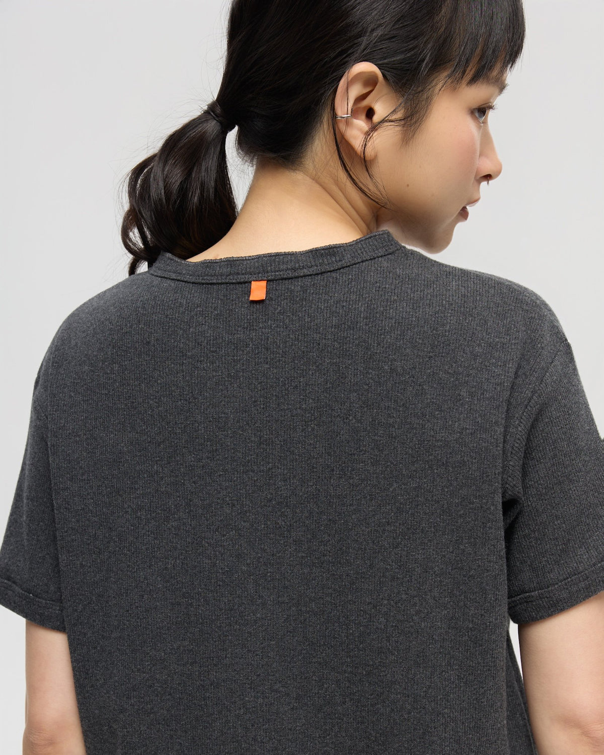 3EIGHTH | Military Henley Tee in Charcoal Marl