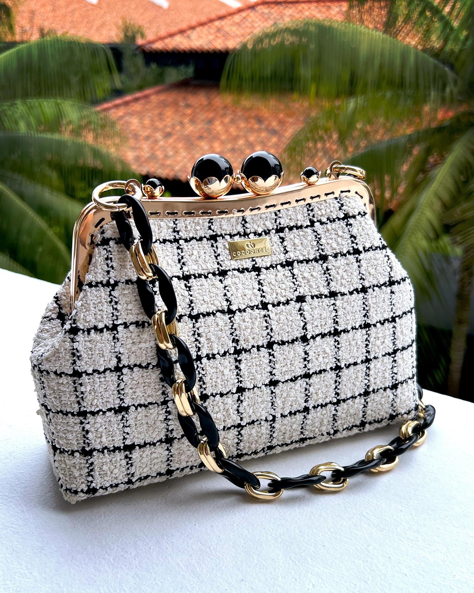 COCOONESE | Acrylic Chain Tweed Shoulder Bag - Regal Mosaic