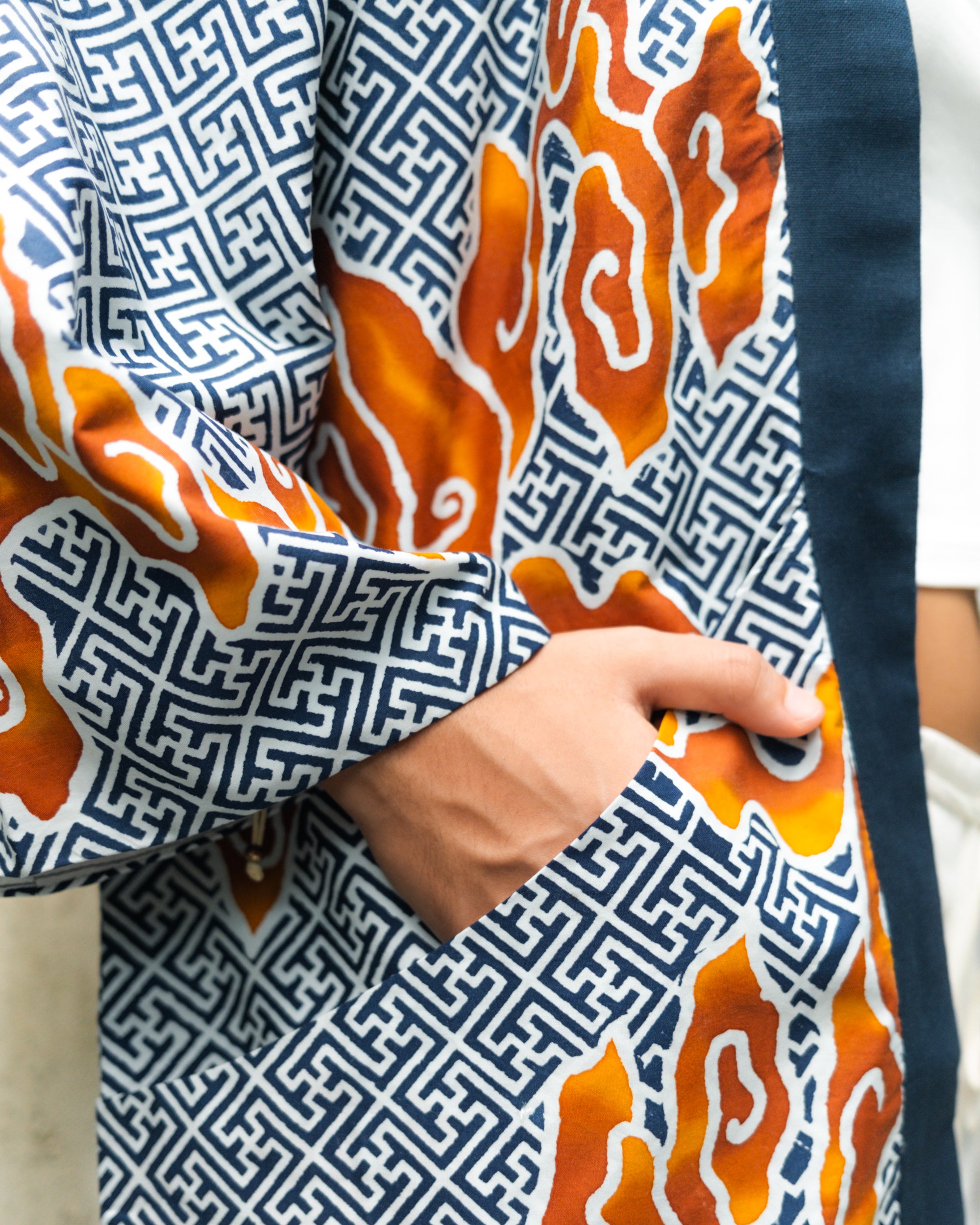 STUDIO GYPSIED | Batik Unisex Jacket In Tumbuh Indigo