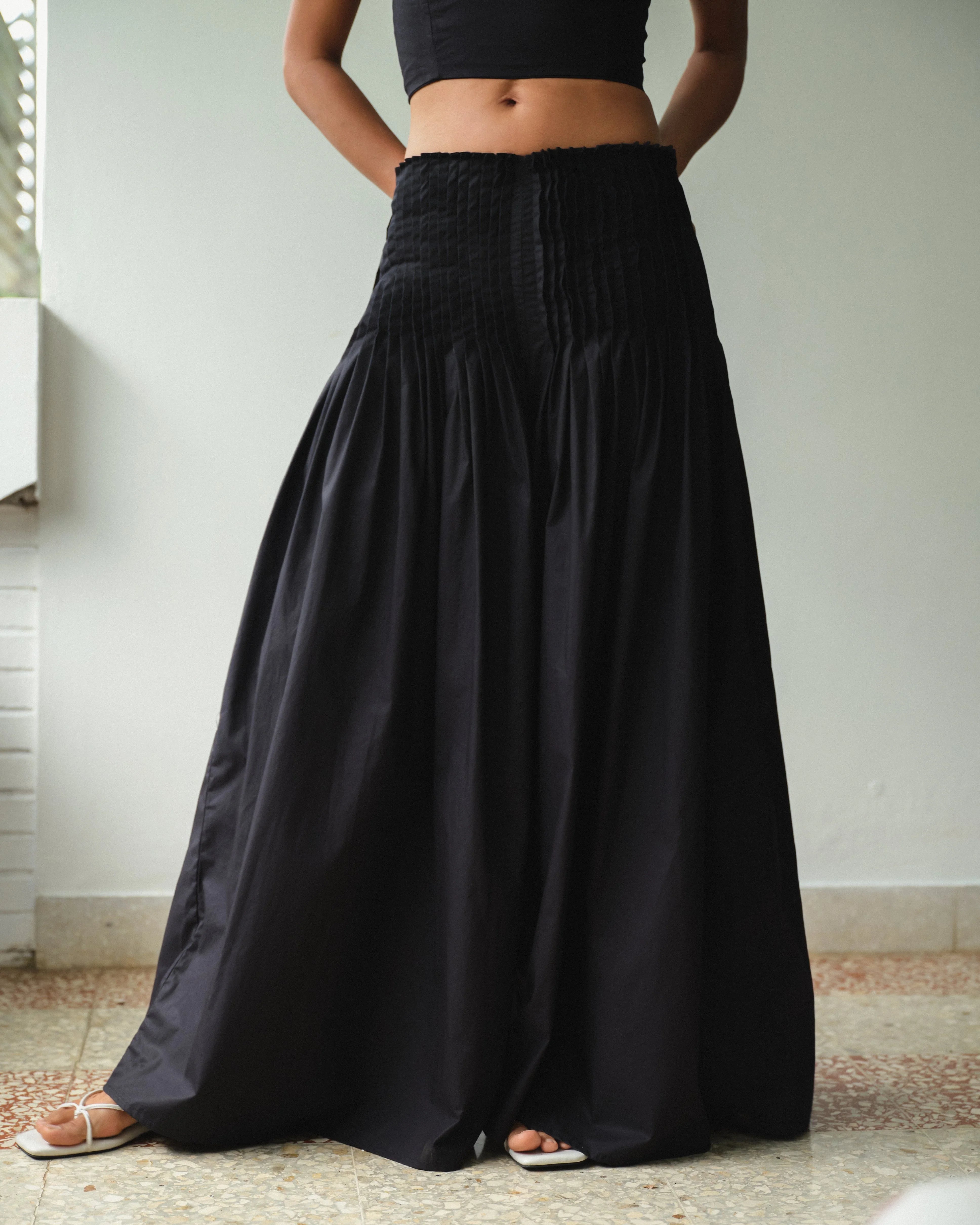 SAYA | KARA - Pleated Wide-Leg Pants