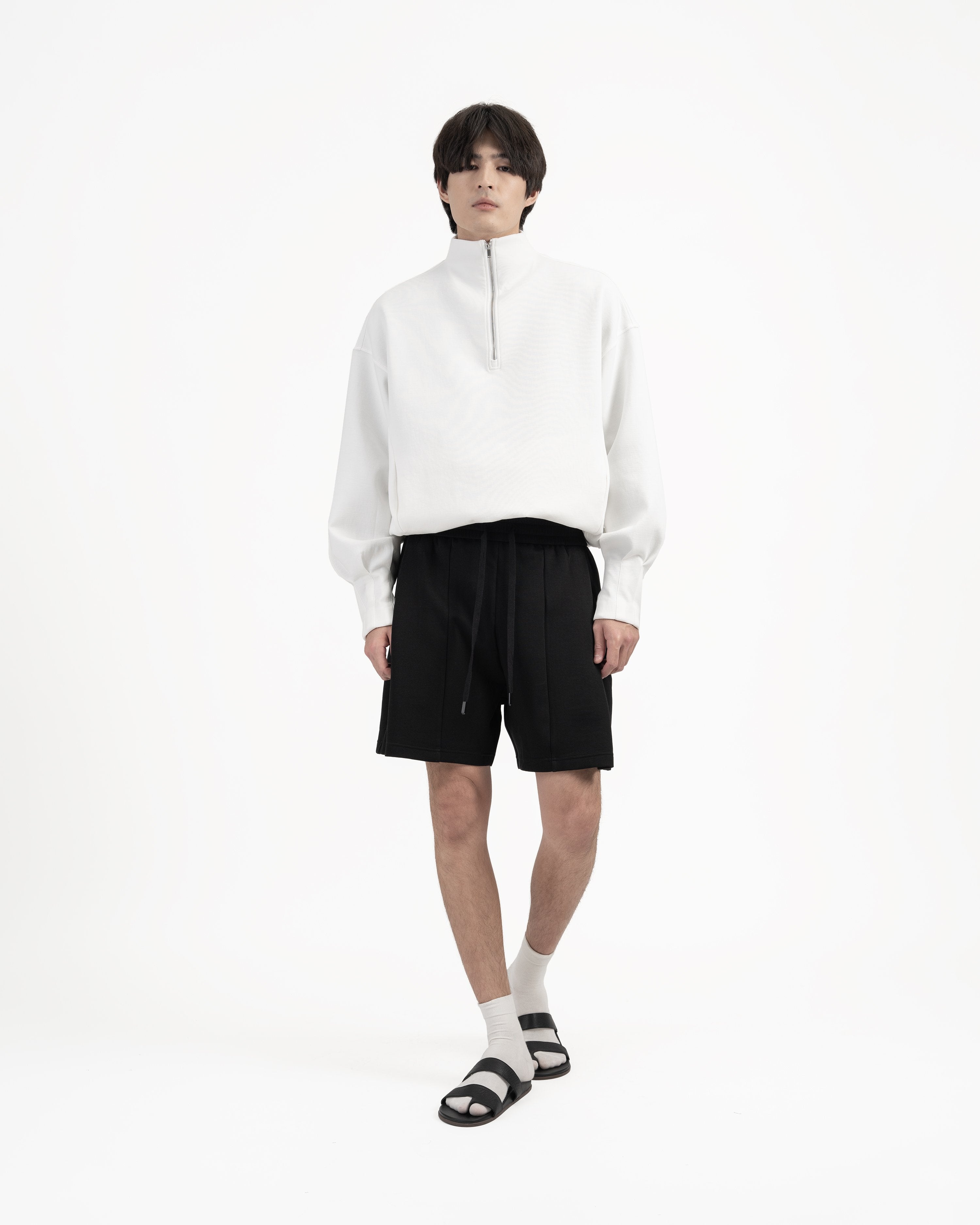 GRAYE | Pleated Sweatshorts - Black
