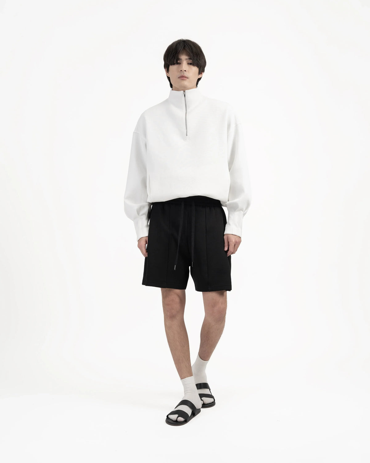 GRAYE | Pleated Sweatshorts - Black