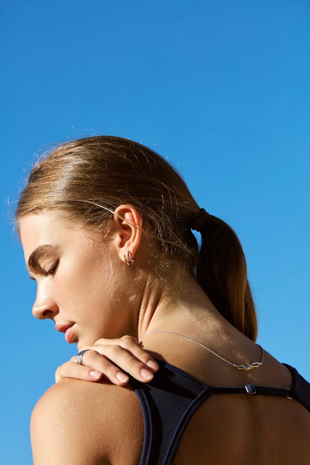 RINA LEE | Flow Mixed Metal Sculptural Necklace