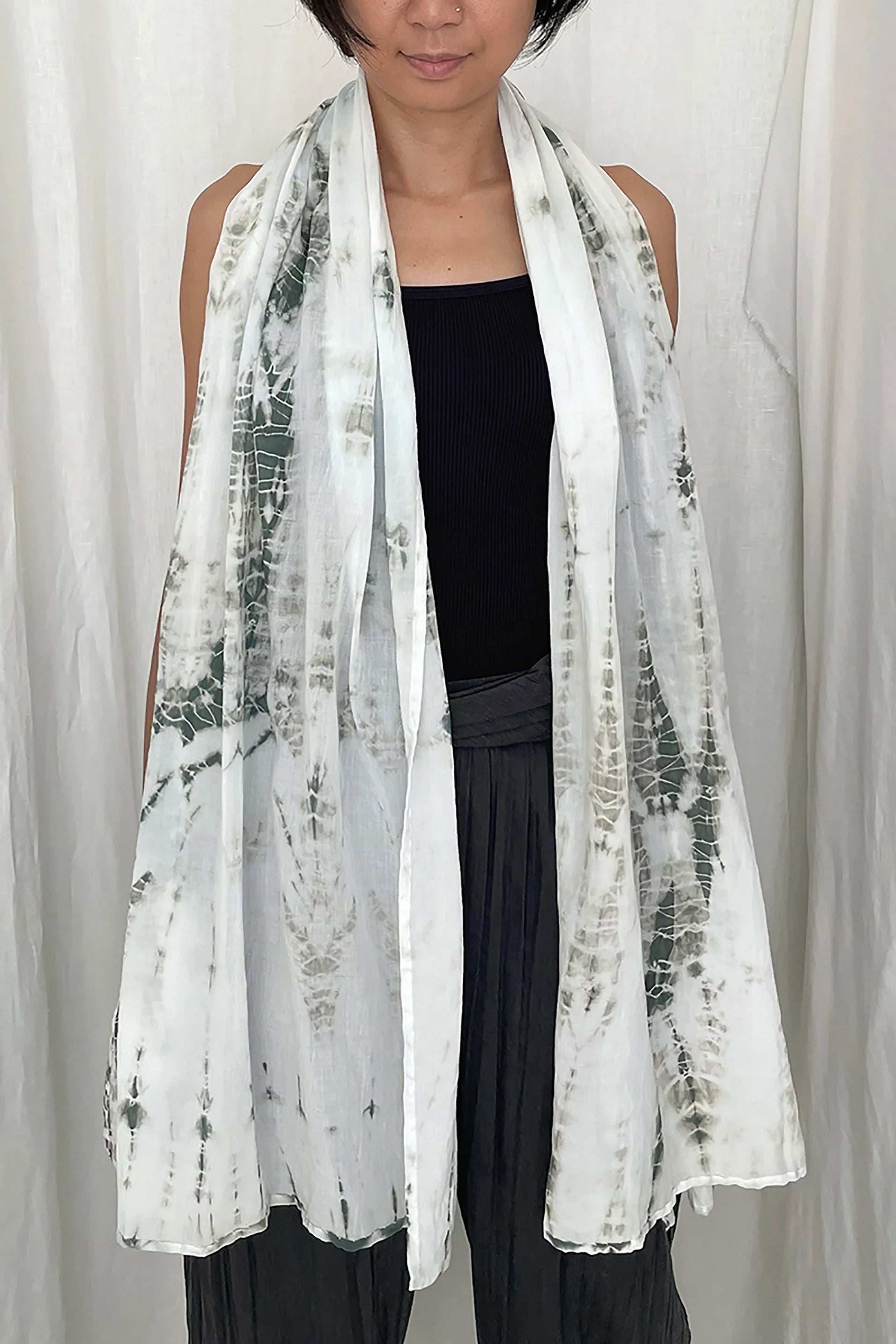 SU BY HAND | Scarf