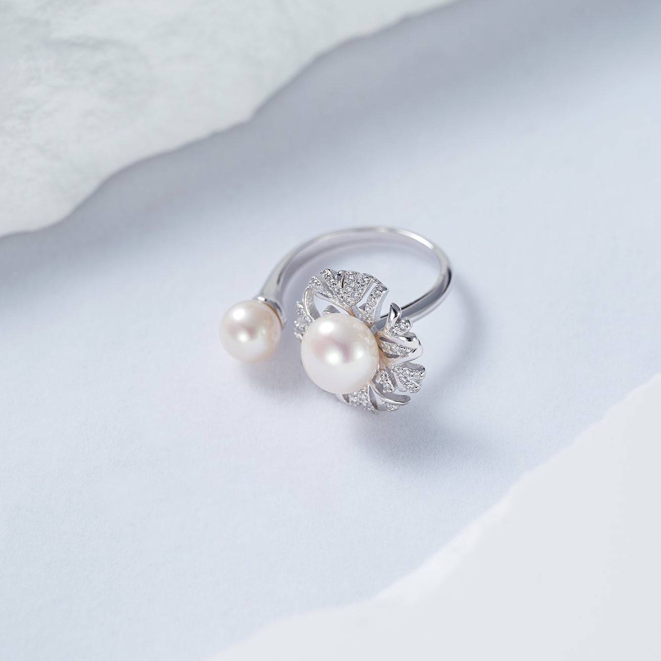 PEARLY LUSTRE | Top Grade Freshwater Pearl Rings WR00209 | GARDENS