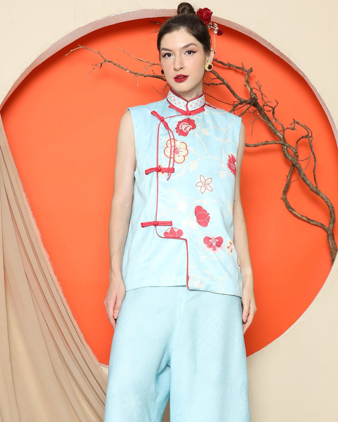 KANZI COLLECTION | Blue Cheongsam Floral Vest With Pant Set