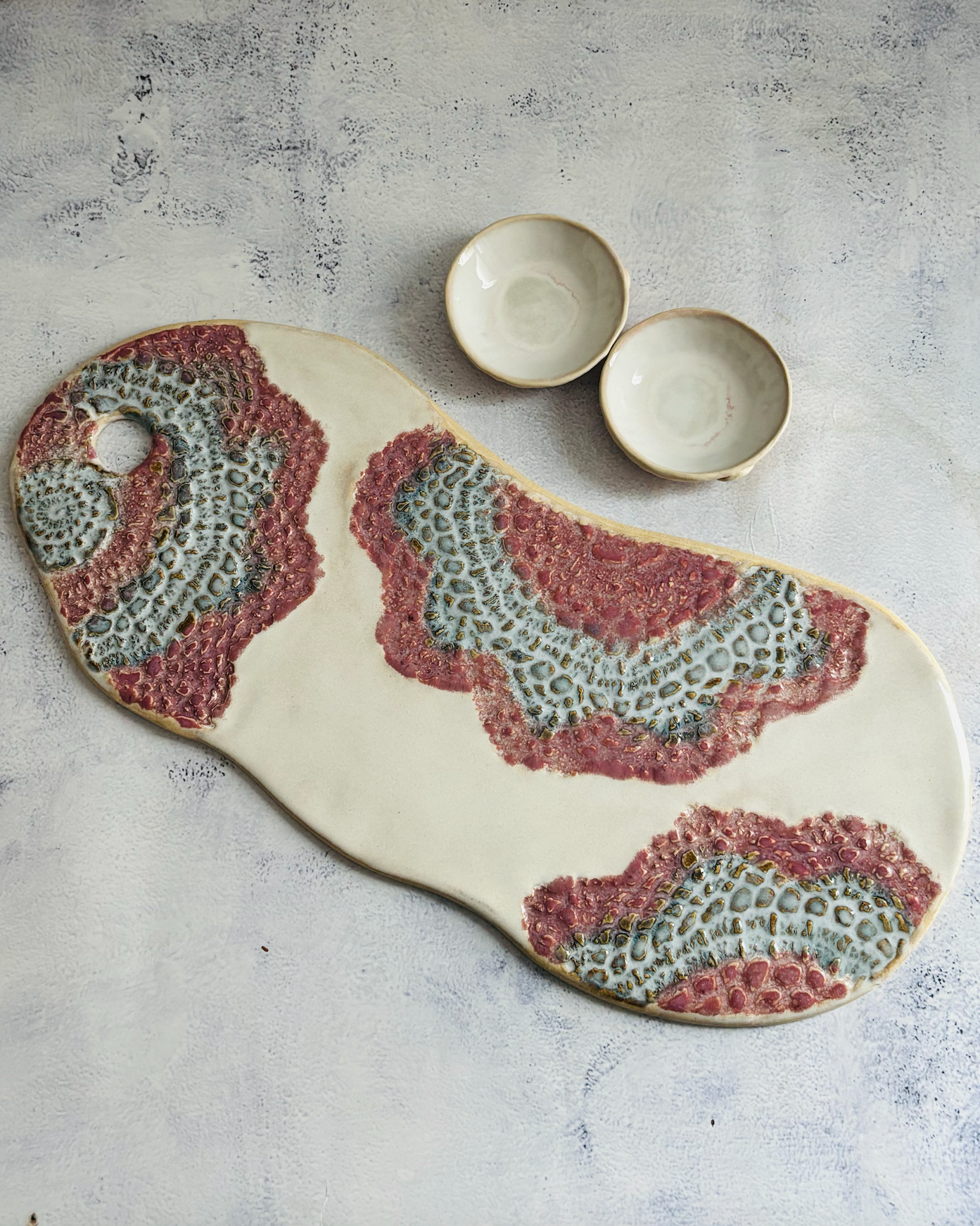 CERAMIC BY JAS | Handmade Ceramic Doily Cheese Platter L