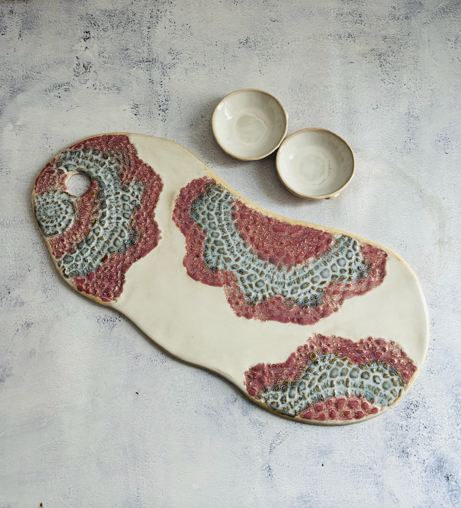 CERAMIC BY JAS | Handmade Ceramic Doily Cheese Platter L