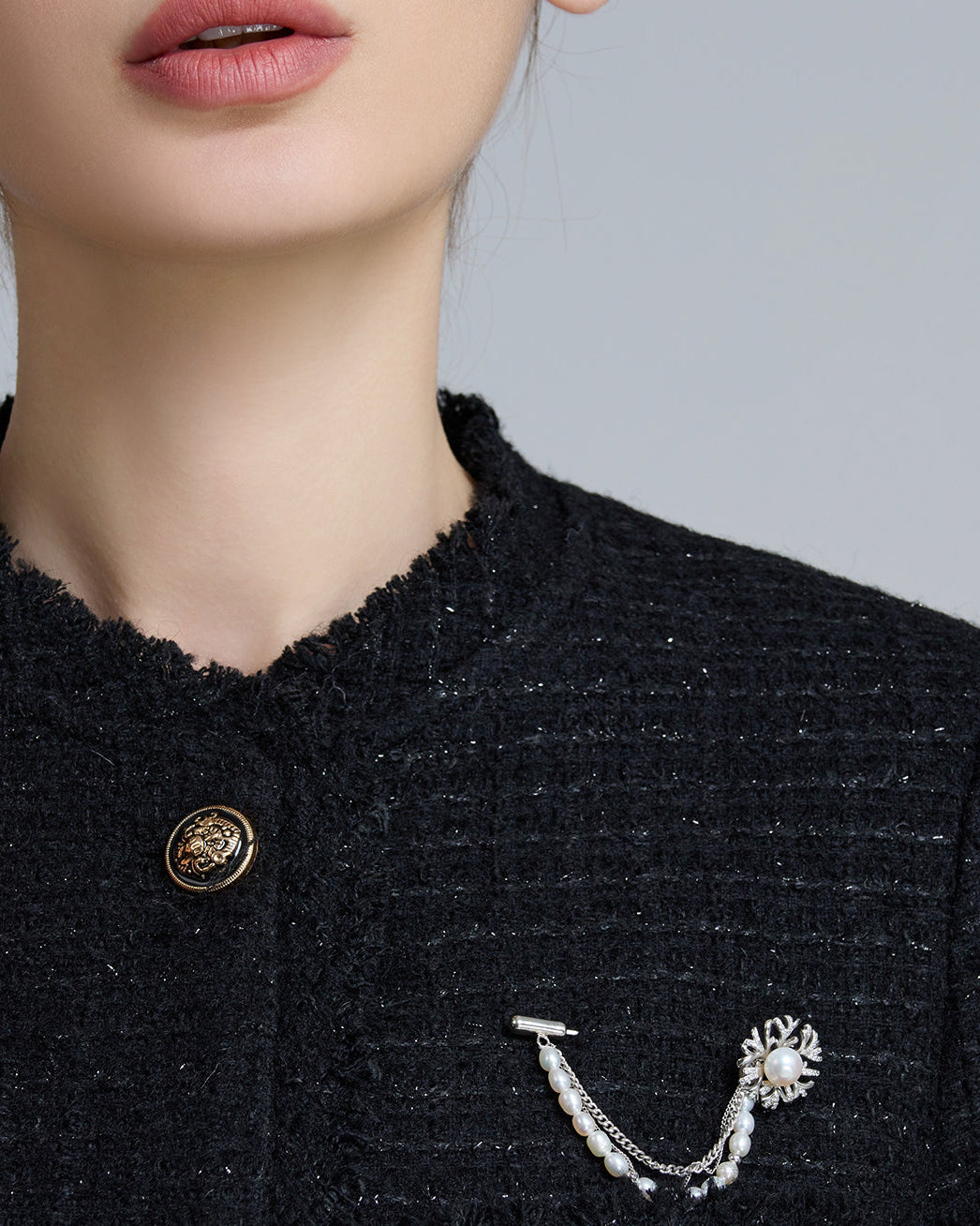 PEARLY LUSTRE | Elegant Freshwater Pearl Brooch WC00052 | GARDENS