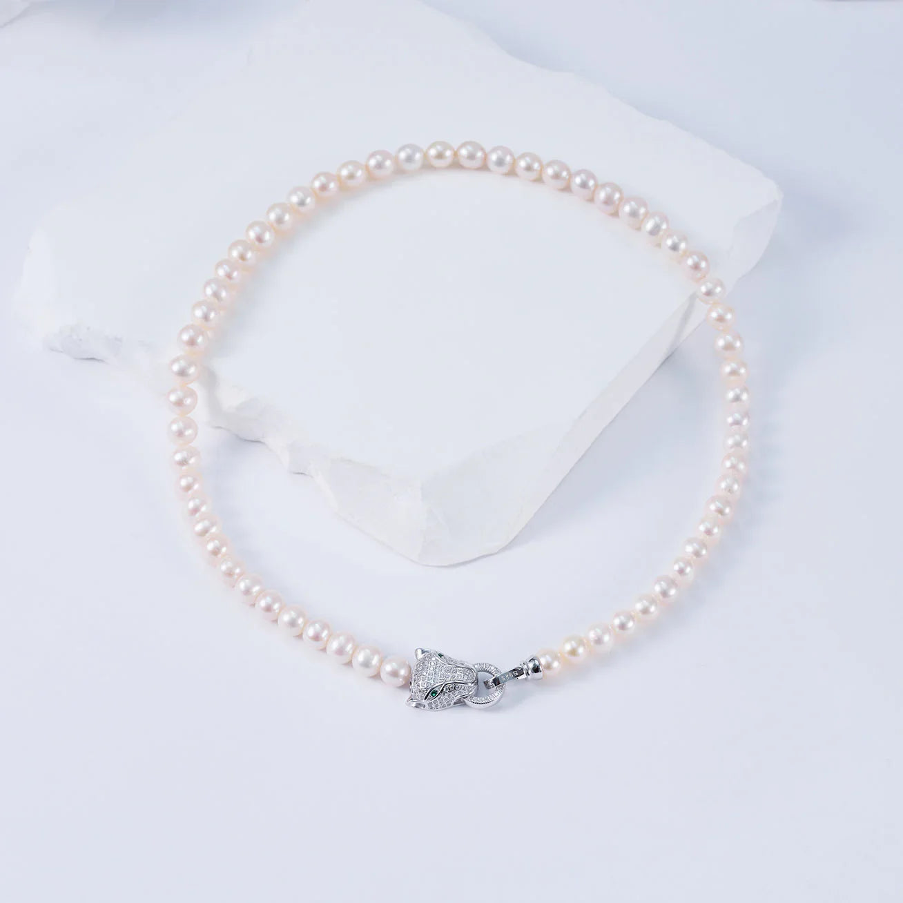PEARLY LUSTRE | Freshwater Pearl Necklace WN00042 | SAFARI