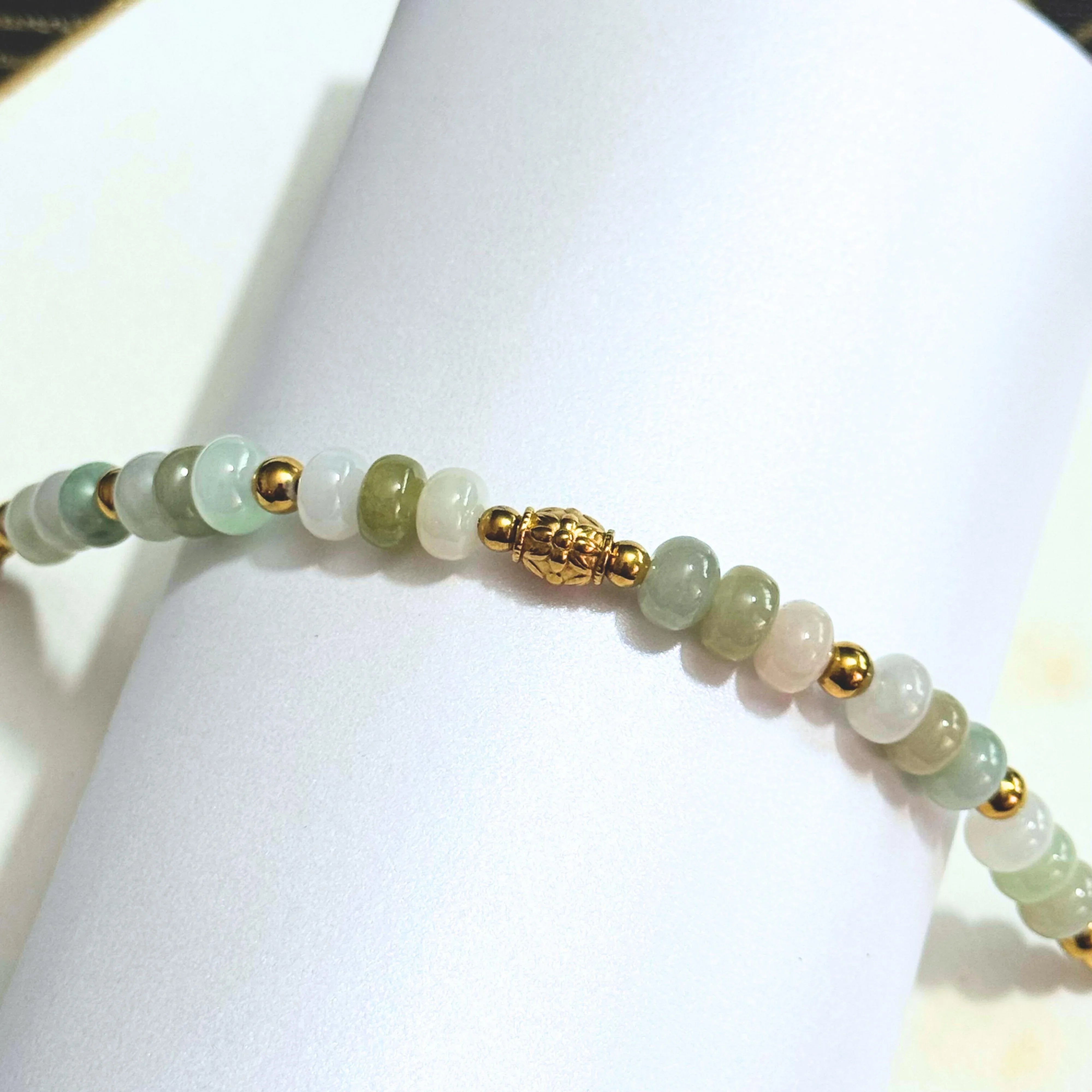 THE ANTECEDENT STORE | B - Burmese Jade Oval Flower Bracelet