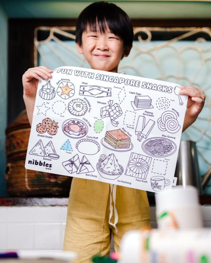 NOM | Nibbles by Nom SG Zoo Silicone Colouring Mat
