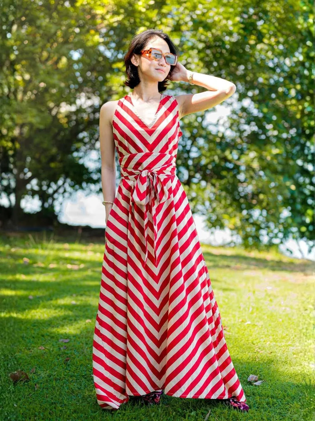 NIMBU | Vela Women's Wave Dress In Red With Obi Belt