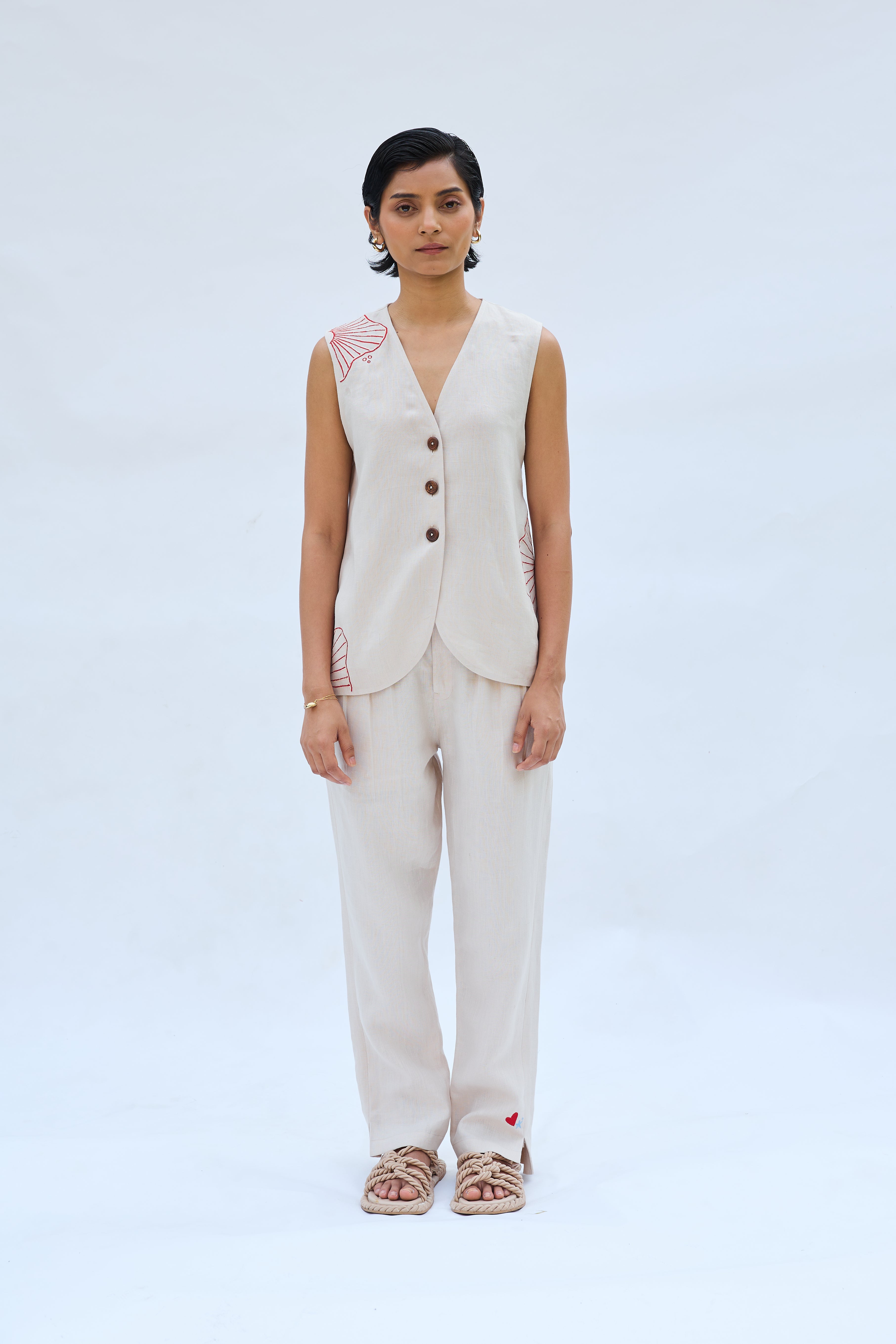 SUI | The Misty Linen Waist Coat