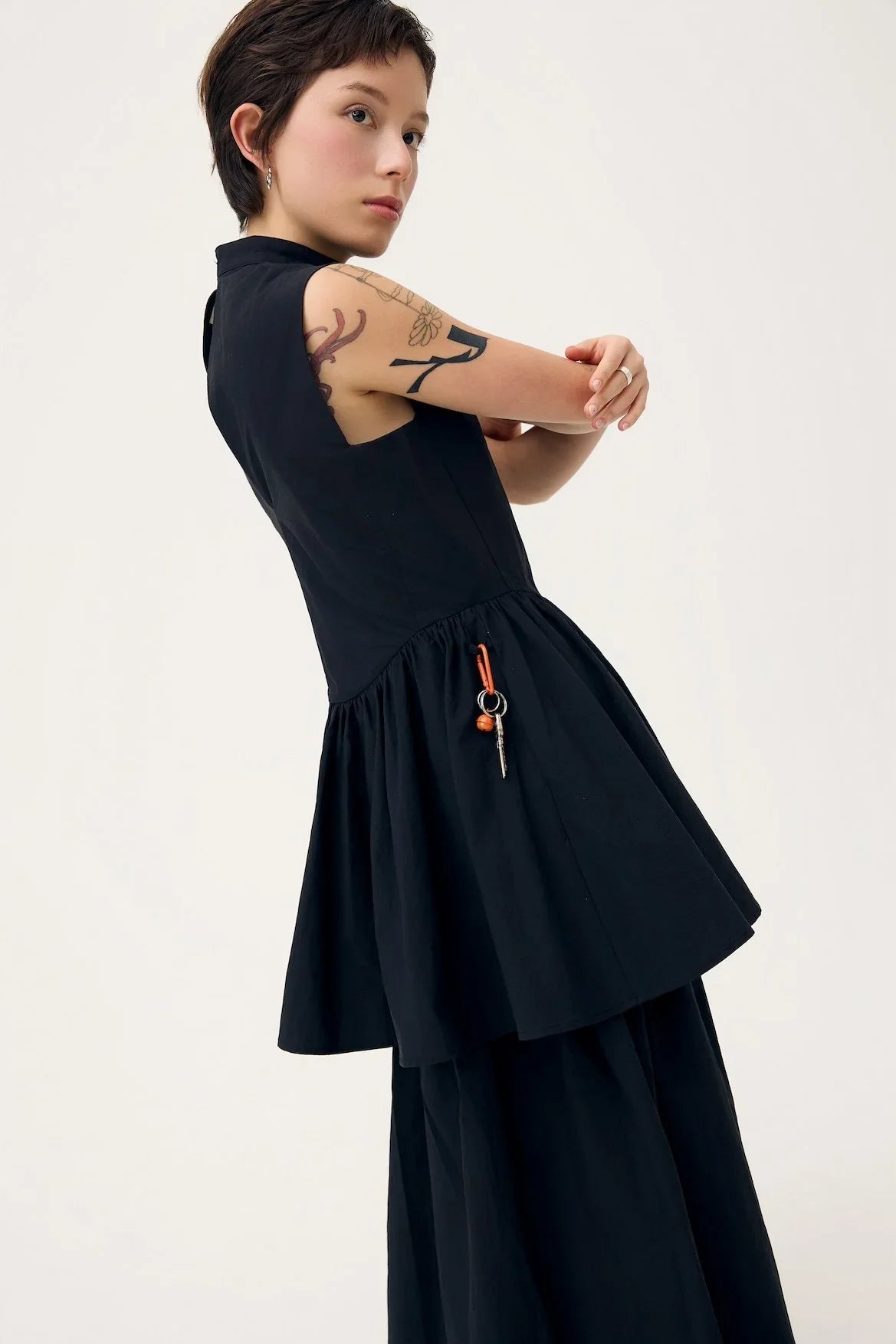 3EIGHTH | UTSURO Crop Shirt in Toner Black