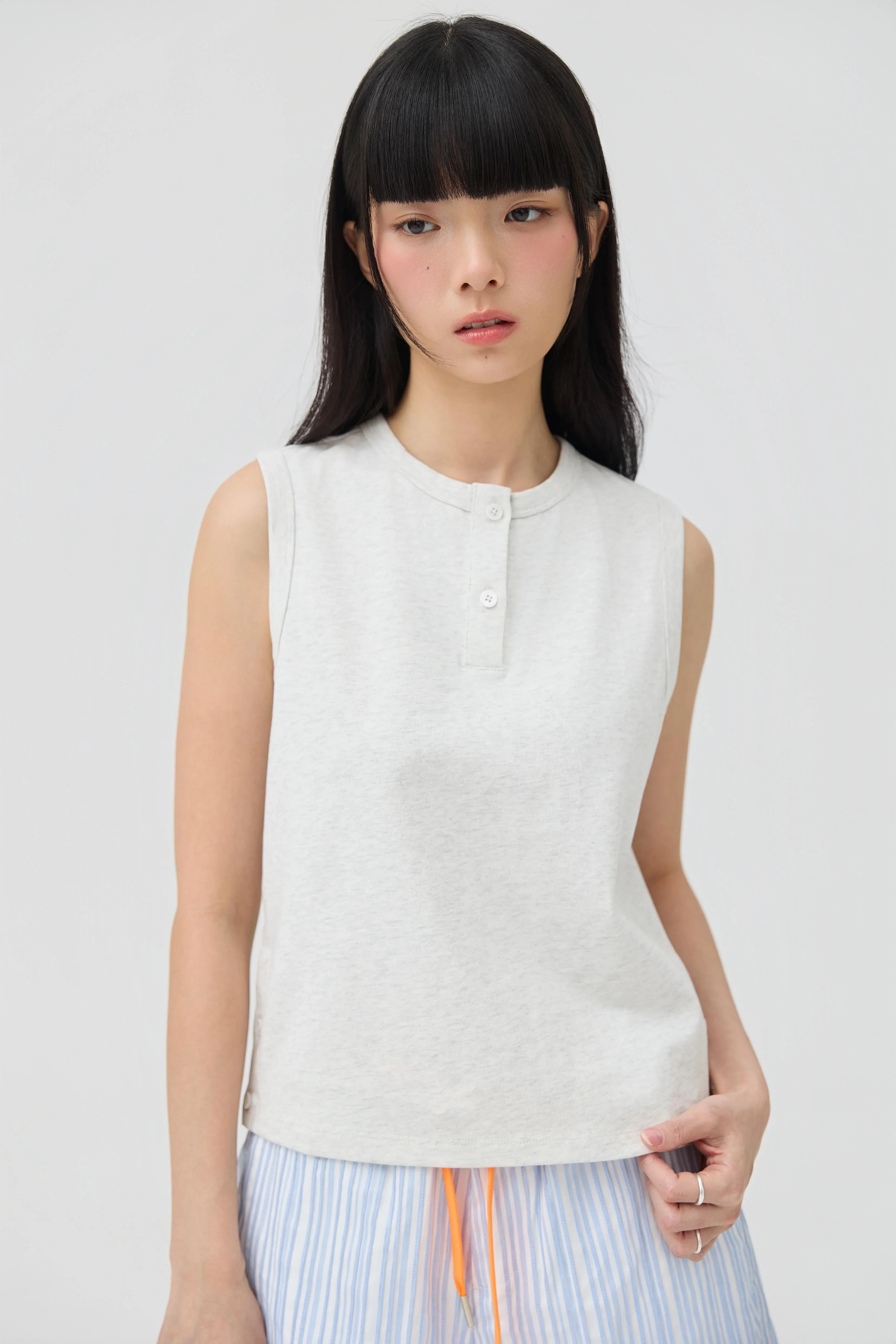 3EIGHTH | Musubi Henley Tank In Grey Marl
