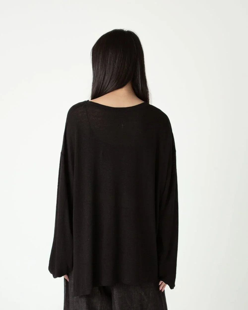 SAERO COLLECTIVE | Myeon Long Sleeve Top | Black