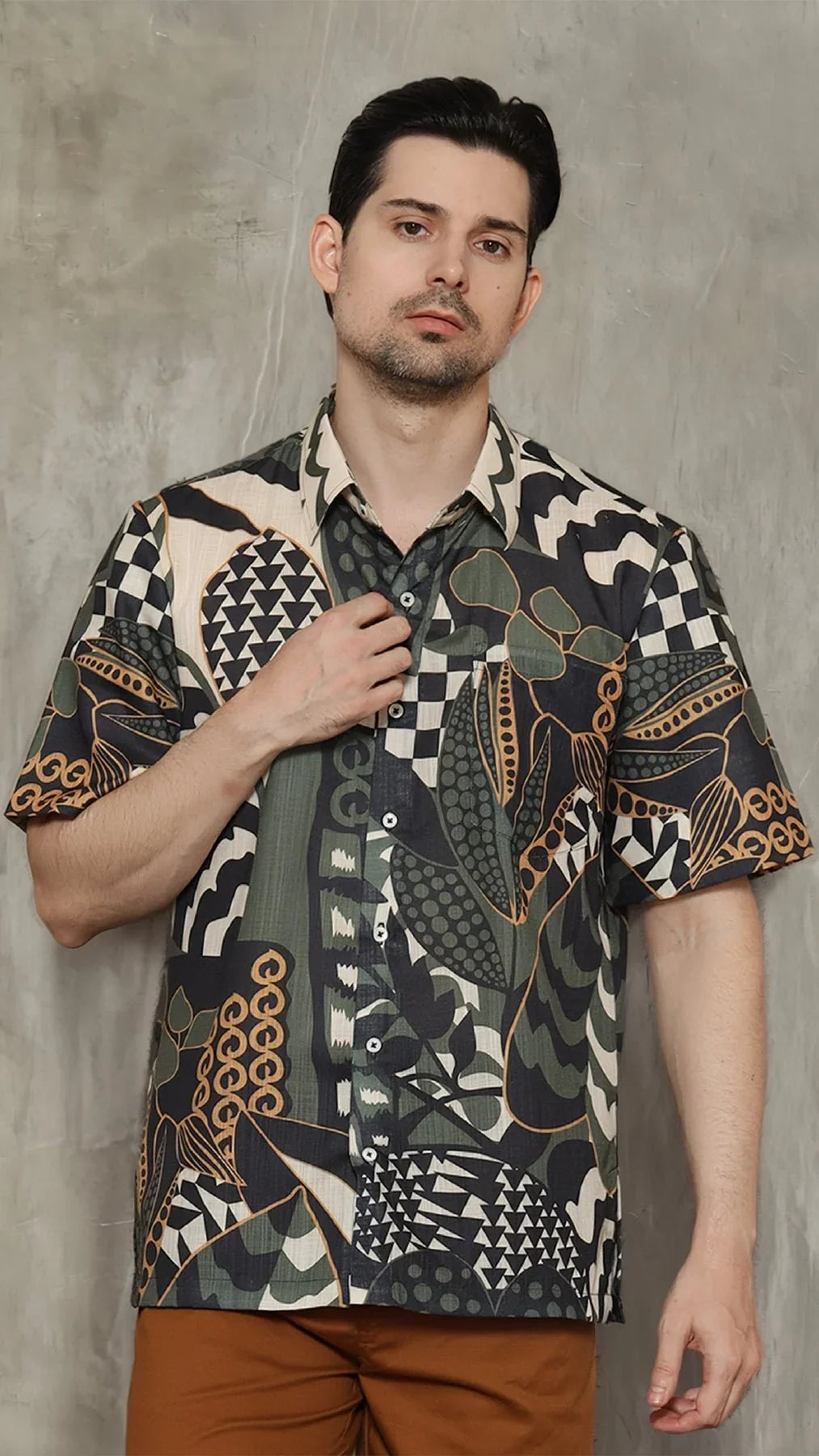 KANZI COLLECTION | Geometric Botanical Shirt