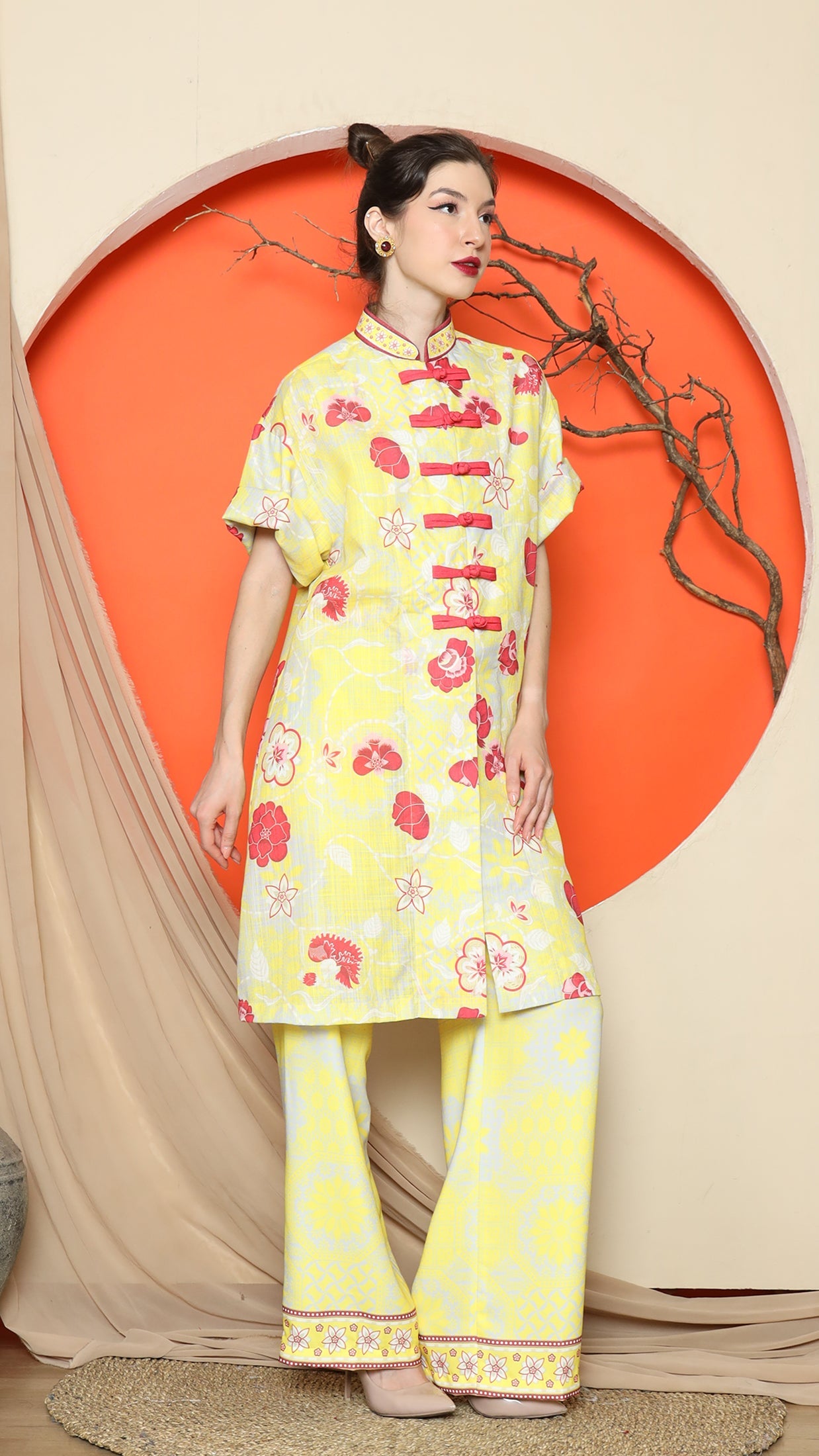 KANZI COLLECTION | Yellow Floral Cheongsam Pant Set