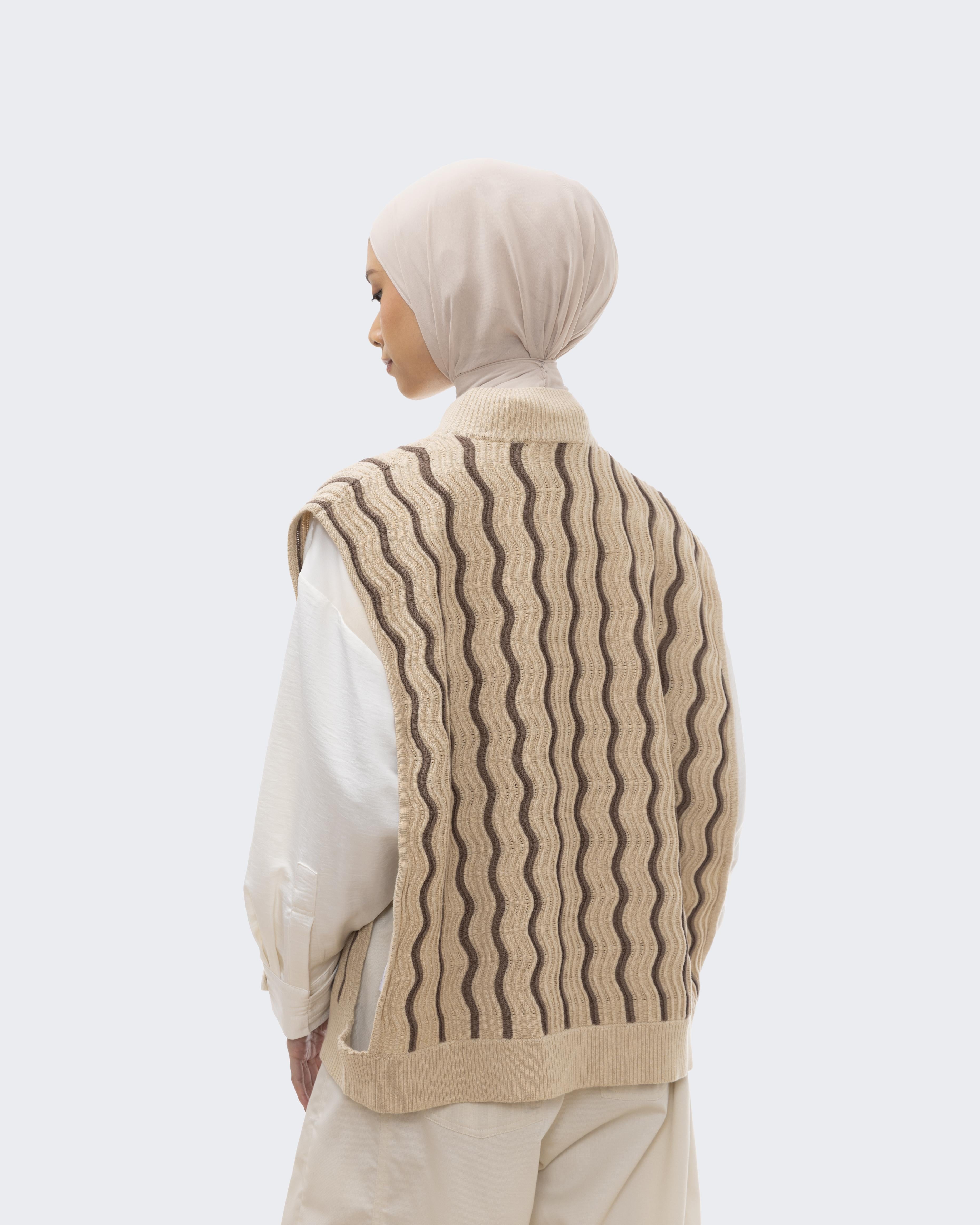 RIA MIRANDA | Darya Knit