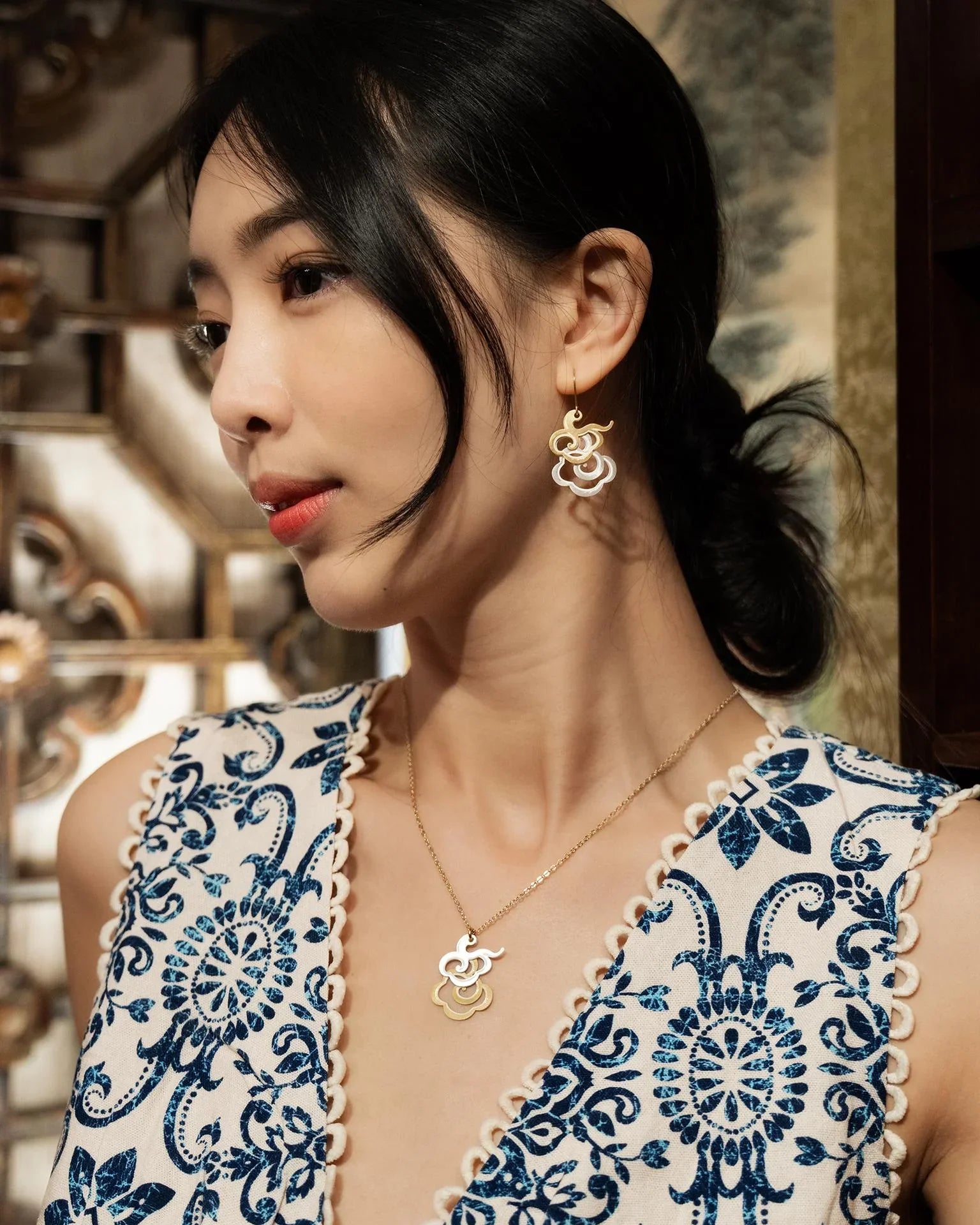 EMBRACE JEWELLERY | Clouds Necklace