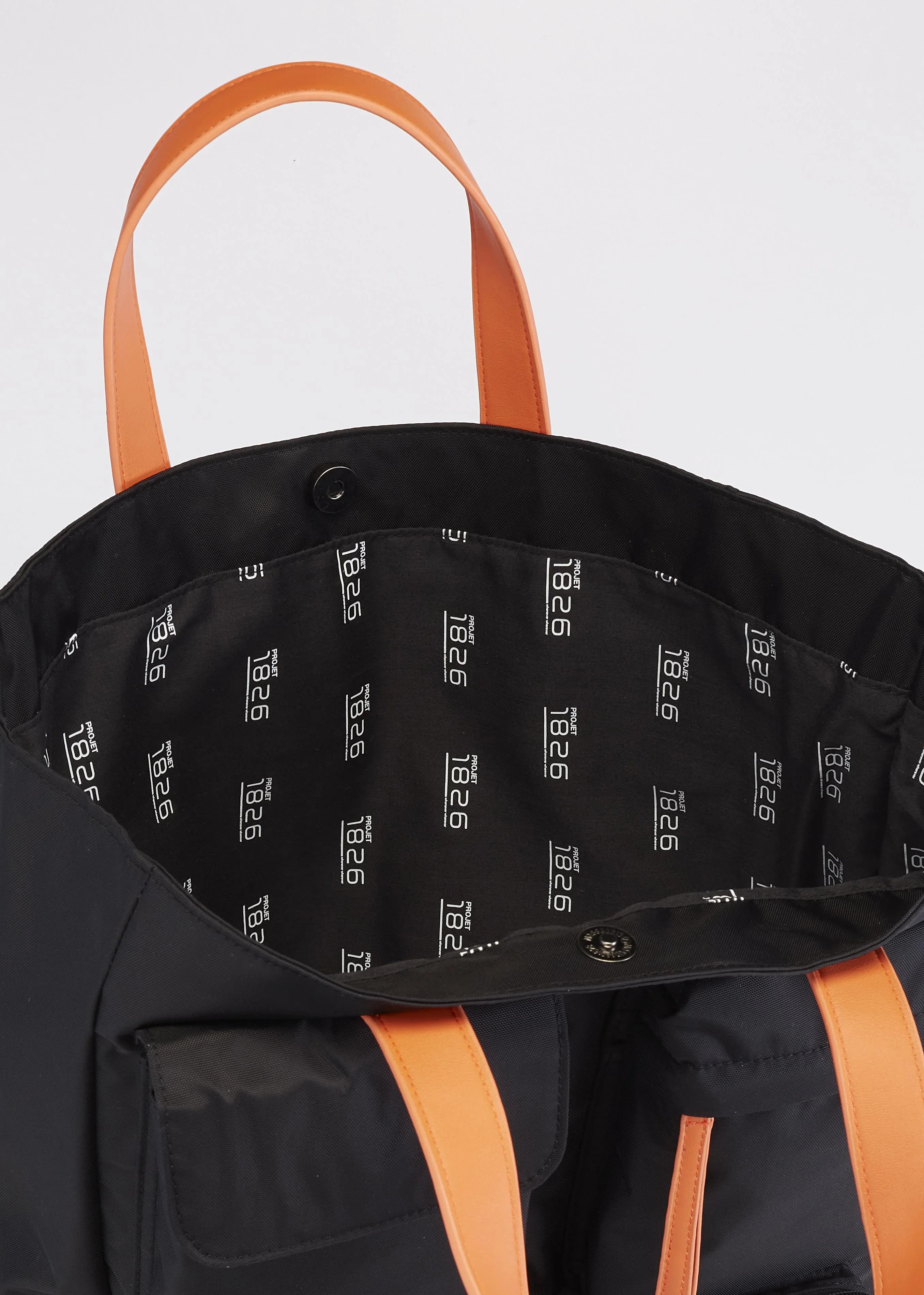 PROJET1826 | CAEDMON Multipockets Tote Bag Black