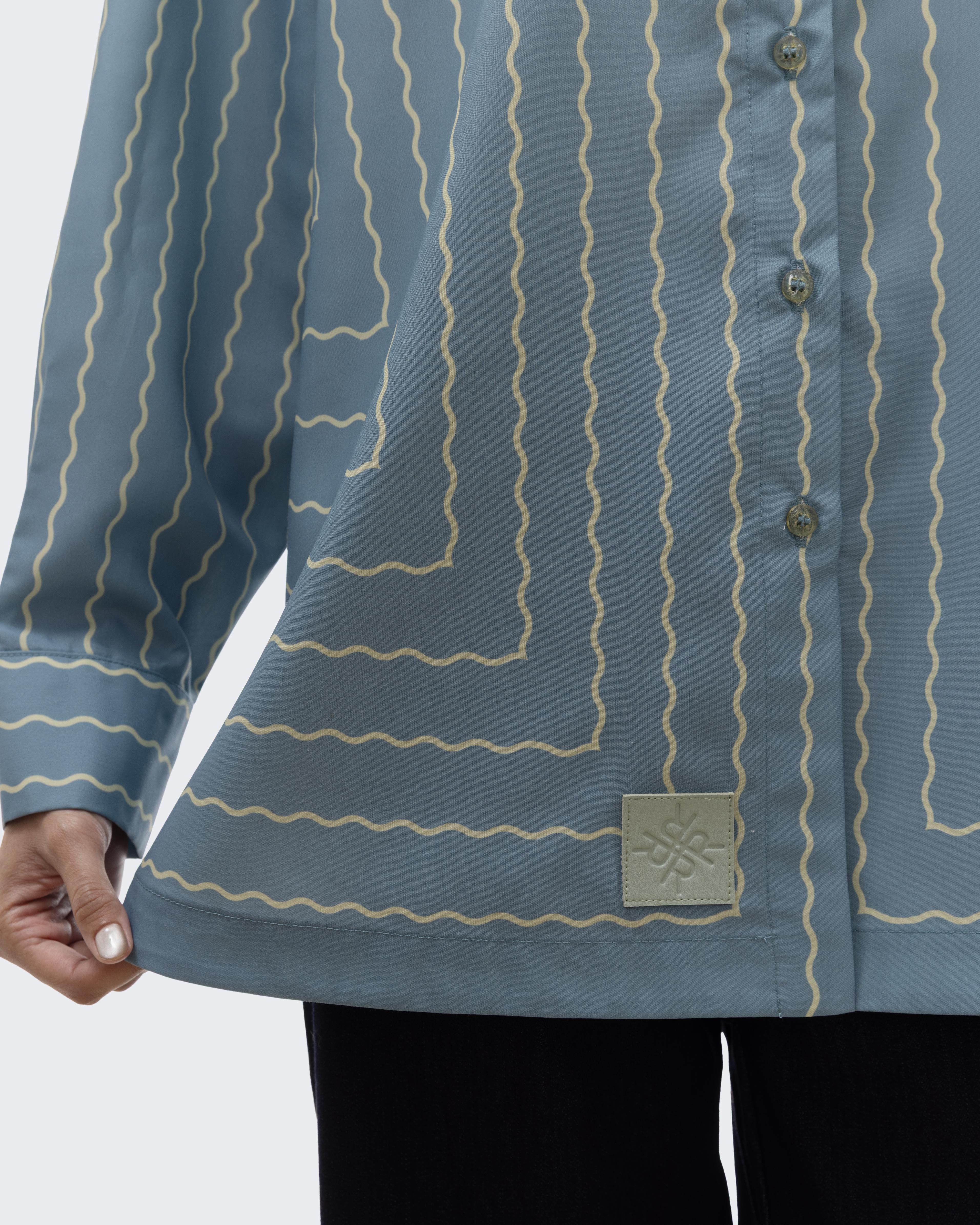 RIA MIRANDA | Laton Top