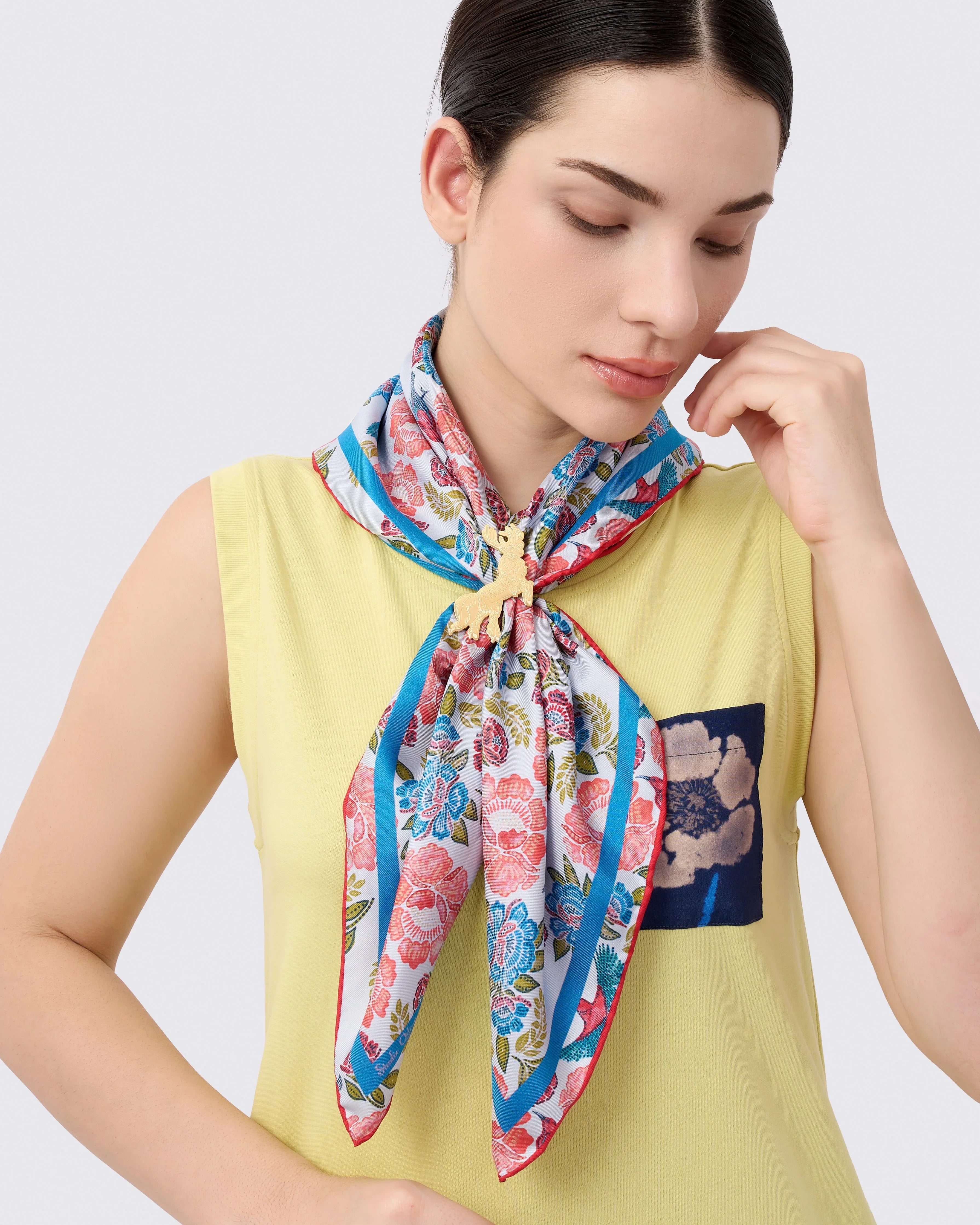 STUDIO QILING | Crimson Sunbird Scarlet Sky Double Side Silk Scarf 65