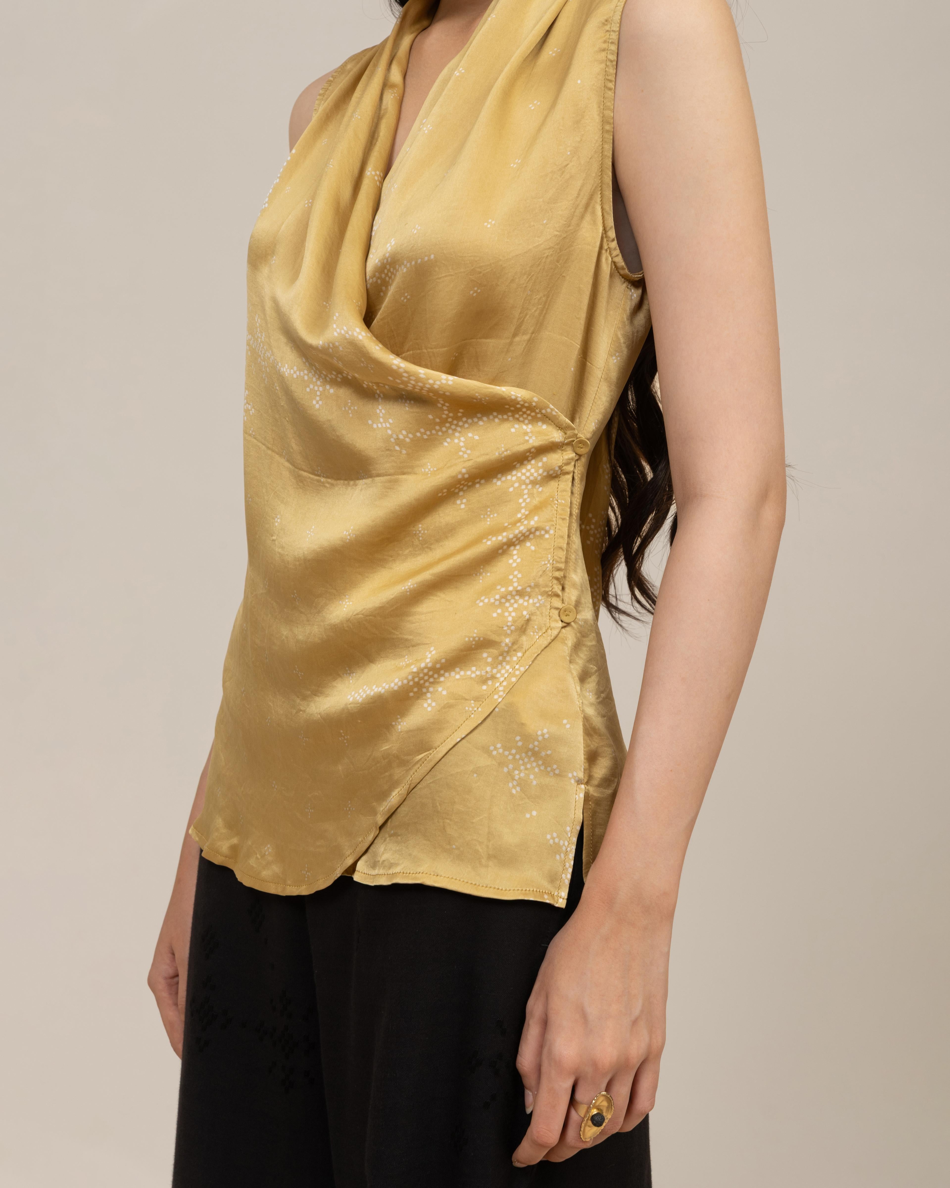 SUKKHA CITTA | ANGKASA - Classic Wrap Top