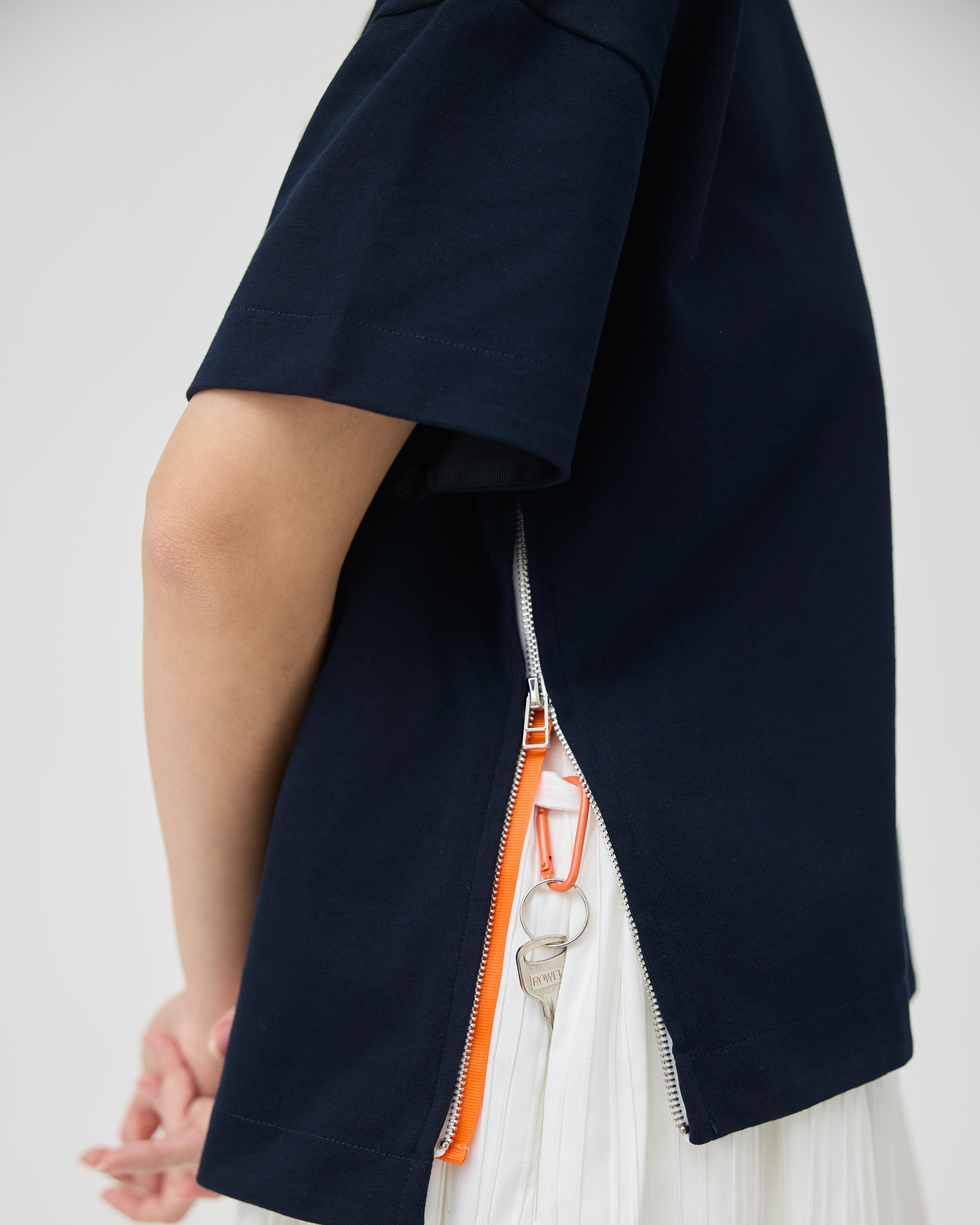 3EIGHTH | Sokko Zip Tee In Navy