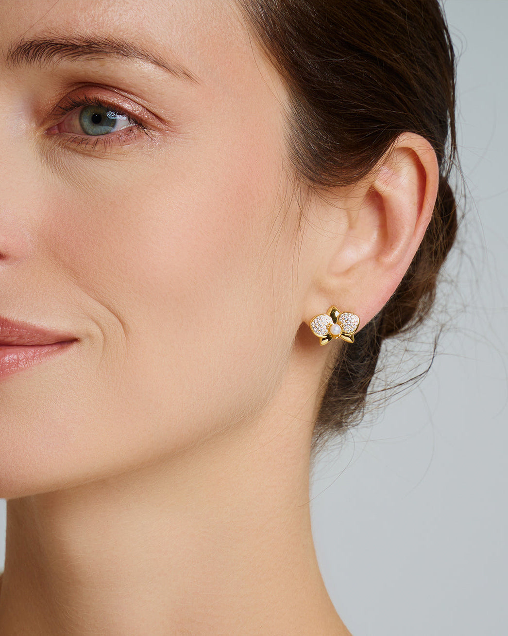 PEARLY LUSTRE | Top Grade Freshwater Pearl Earrings WE00851 | ORCHID