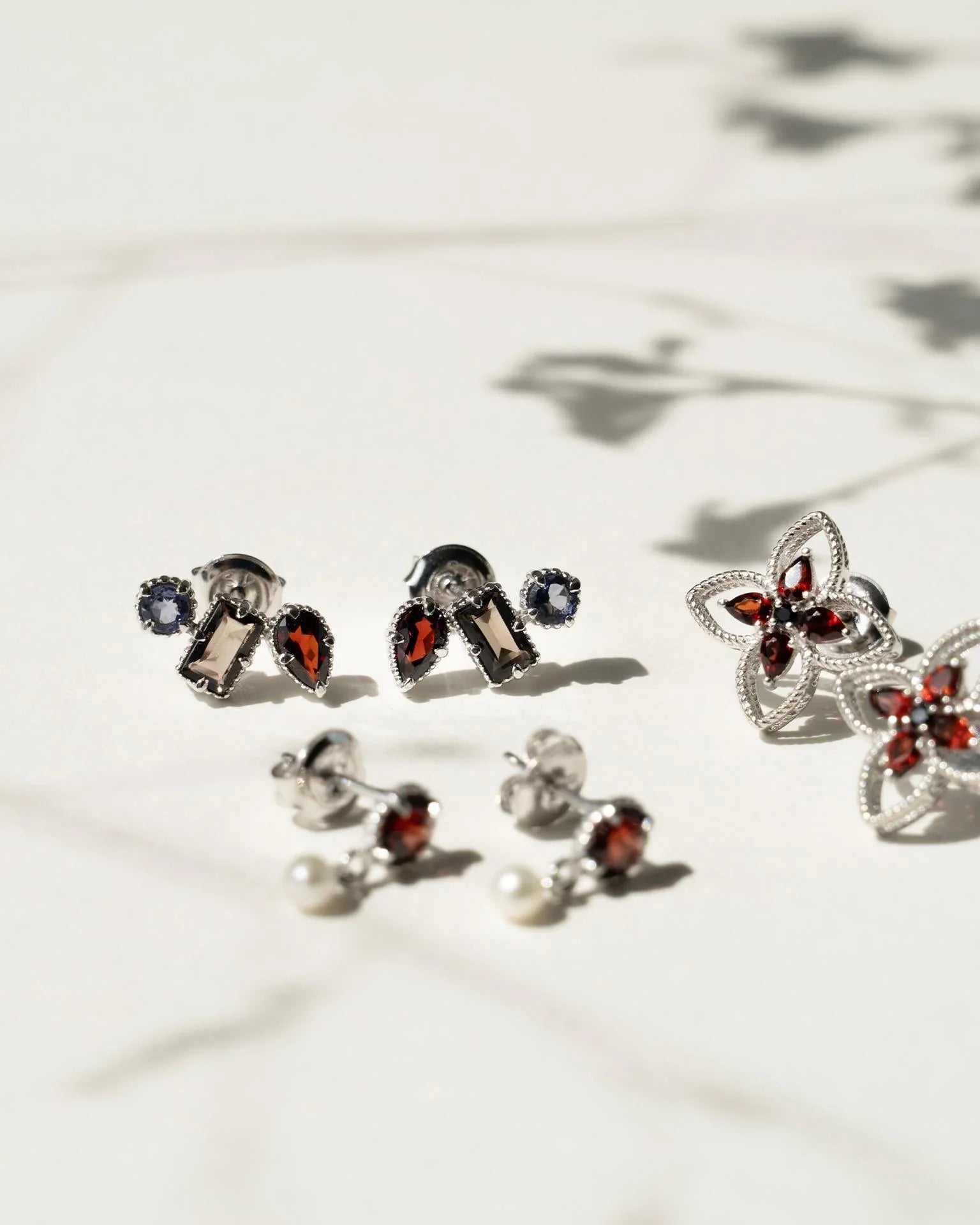 EMBRACE JEWELLERY | Triple Glow Cluster Studs