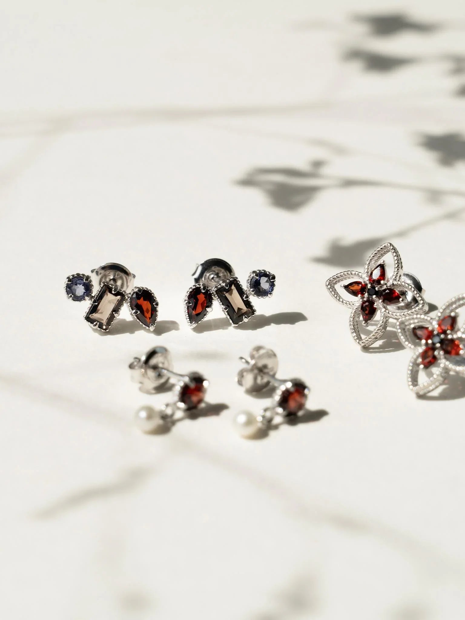 EMBRACE JEWELLERY | Triple Glow Cluster Studs