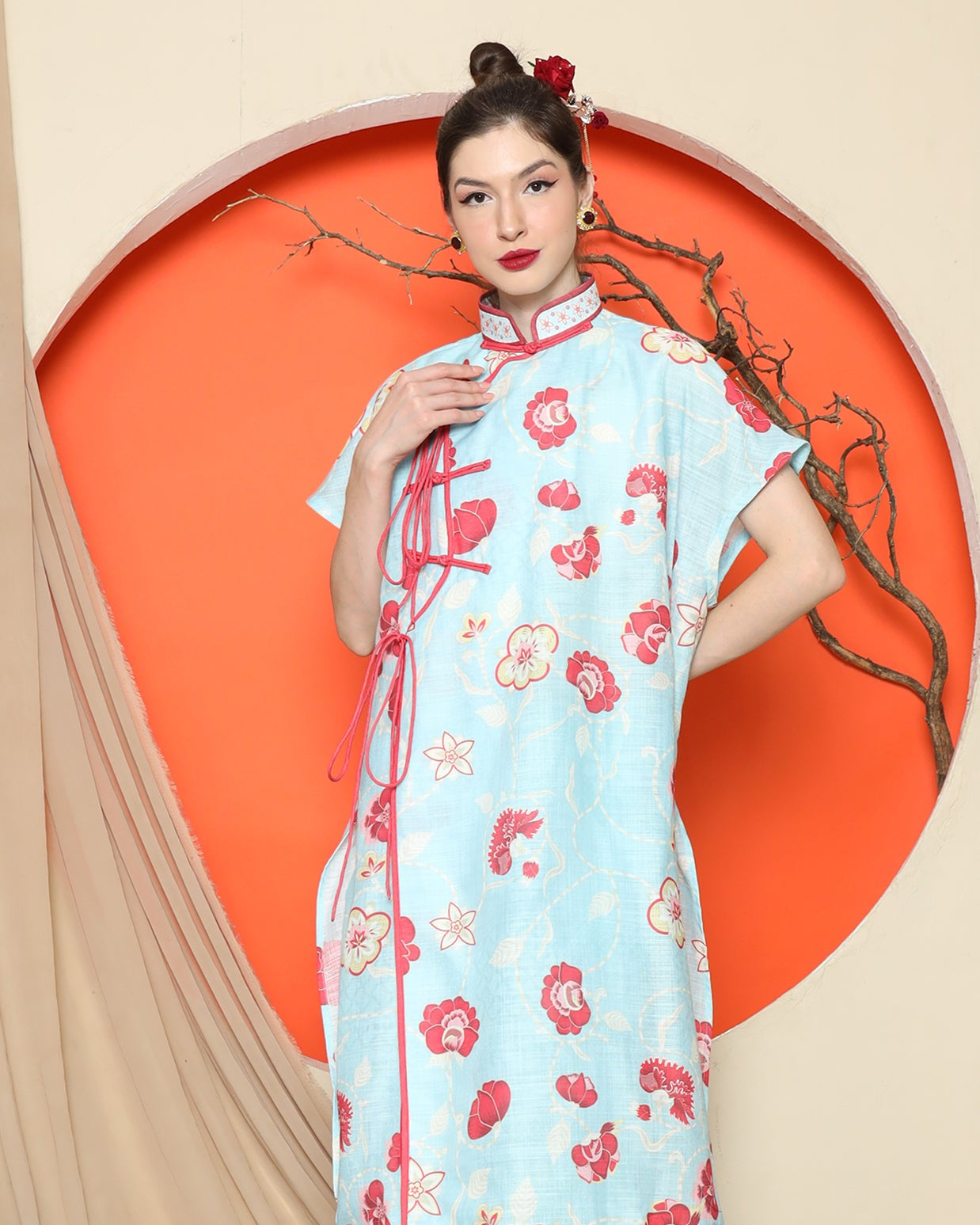 KANZI COLLECTION | Blue Oriental Floral Cheongsam Pant Set