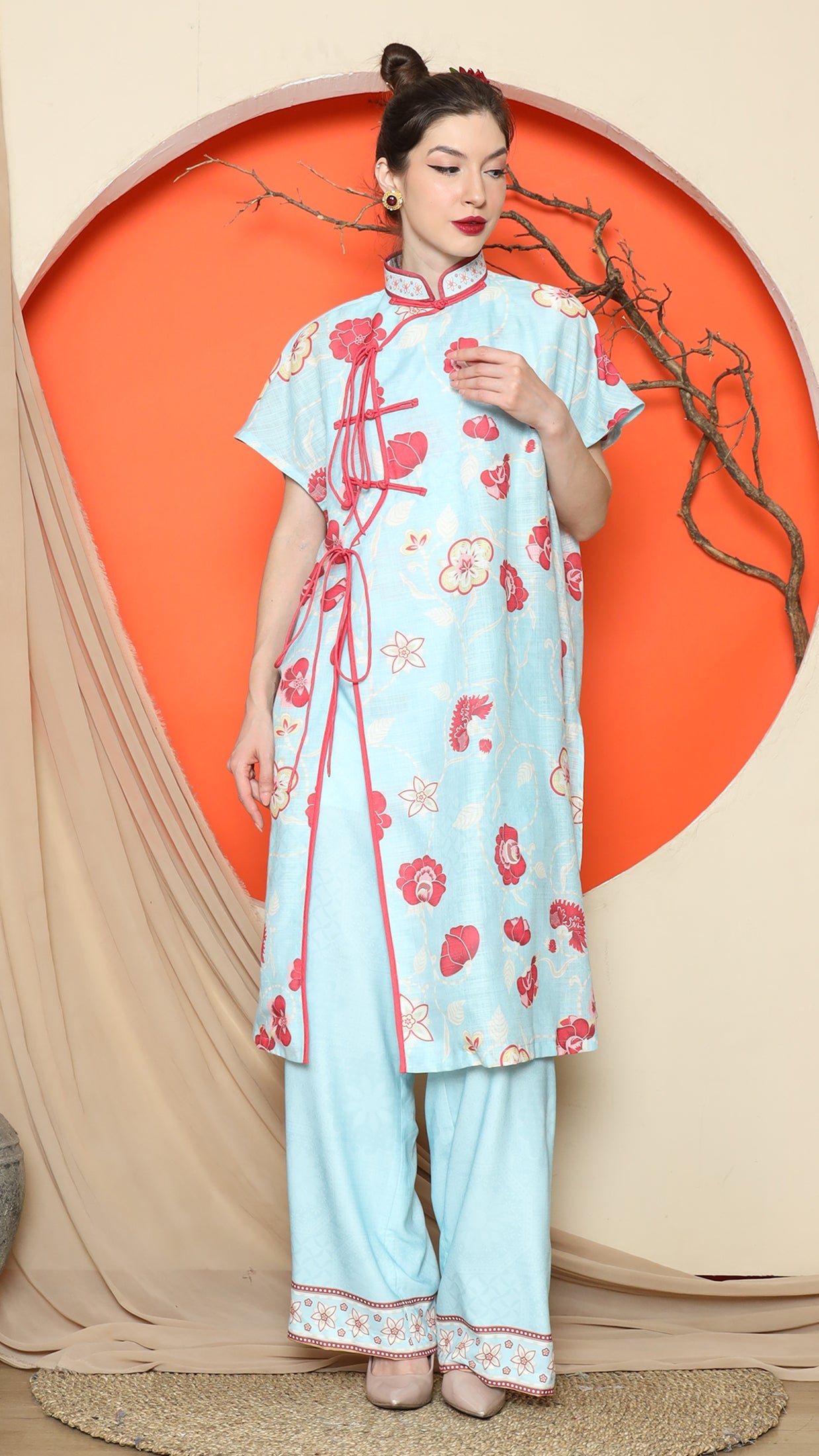KANZI COLLECTION | Blue Oriental Floral Cheongsam Pant Set