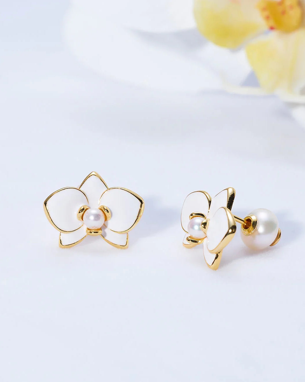 PEARLY LUSTRE | Top Grade Freshwater Pearl Earrings WE00788 | ORCHID