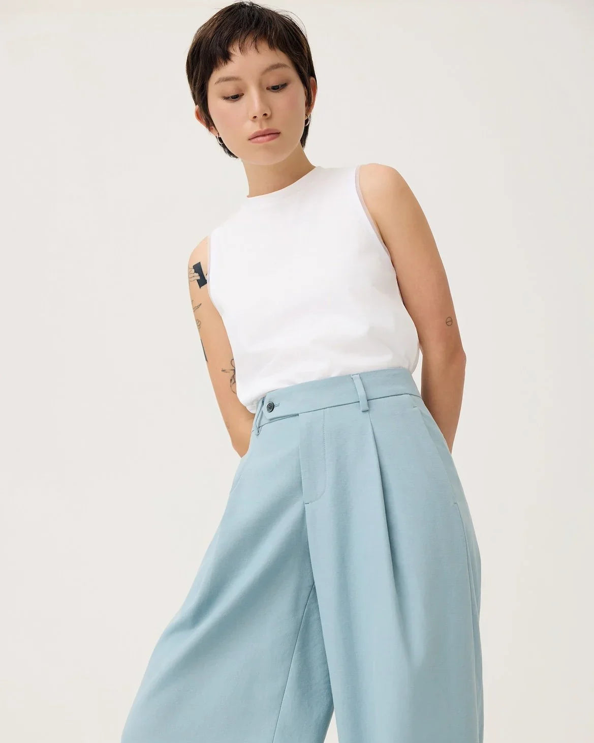 3EIGHTH | Nagare Pleat Trousers in Steel Blue