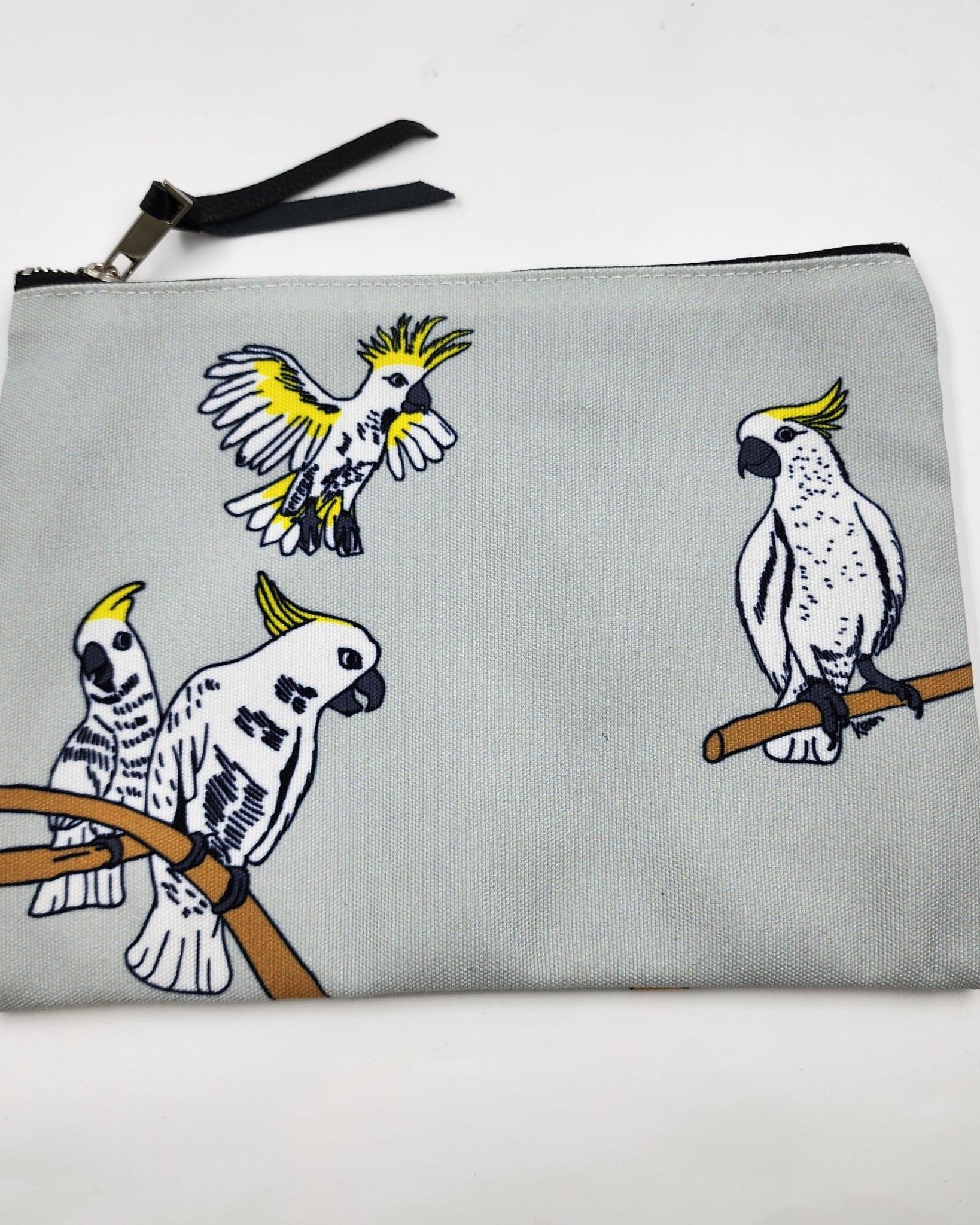 THE ANIMAL PROJECT | Pouch