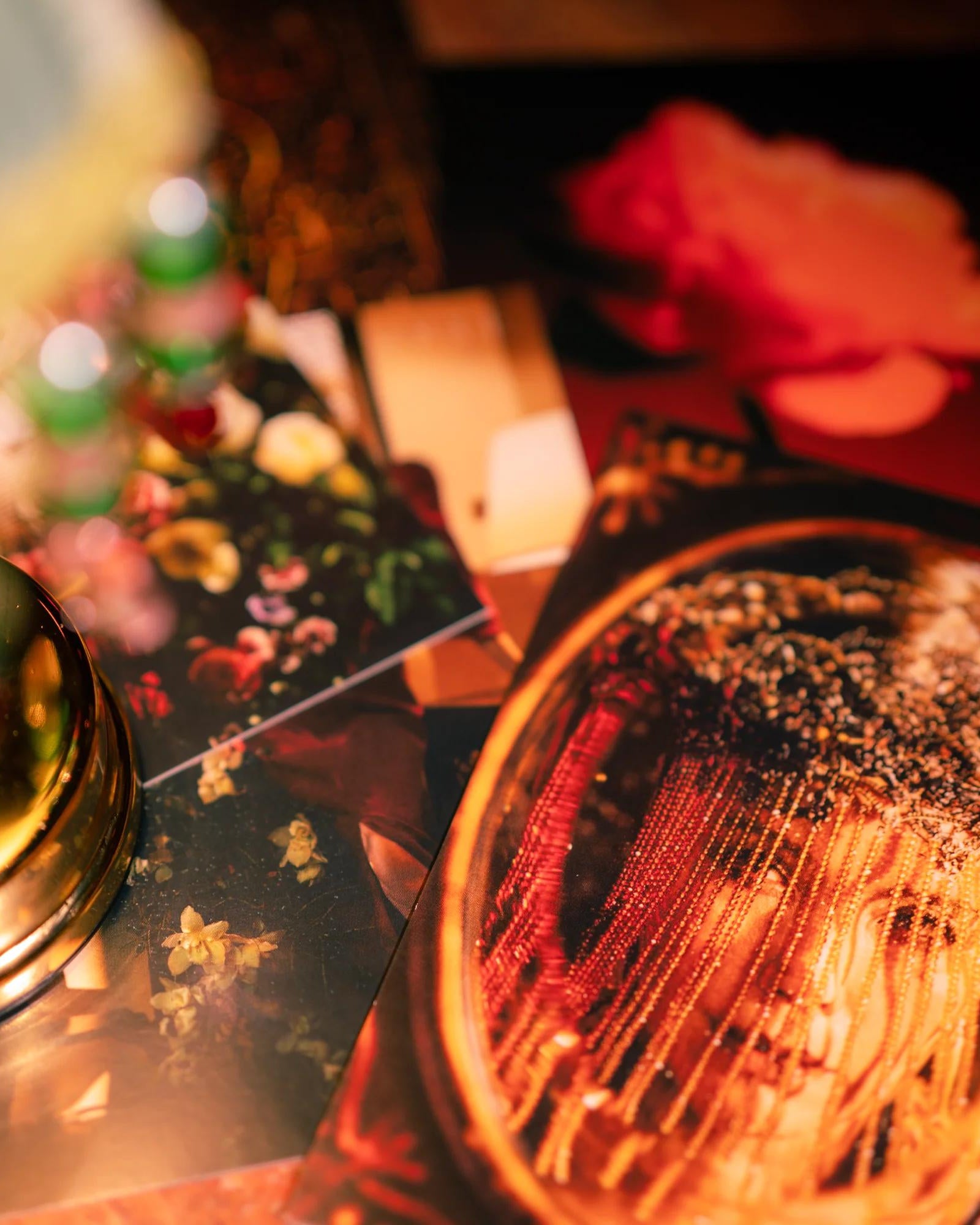 VOGUE SINGAPORE | Limited Edition 'Home' Tote Bag and Postcards