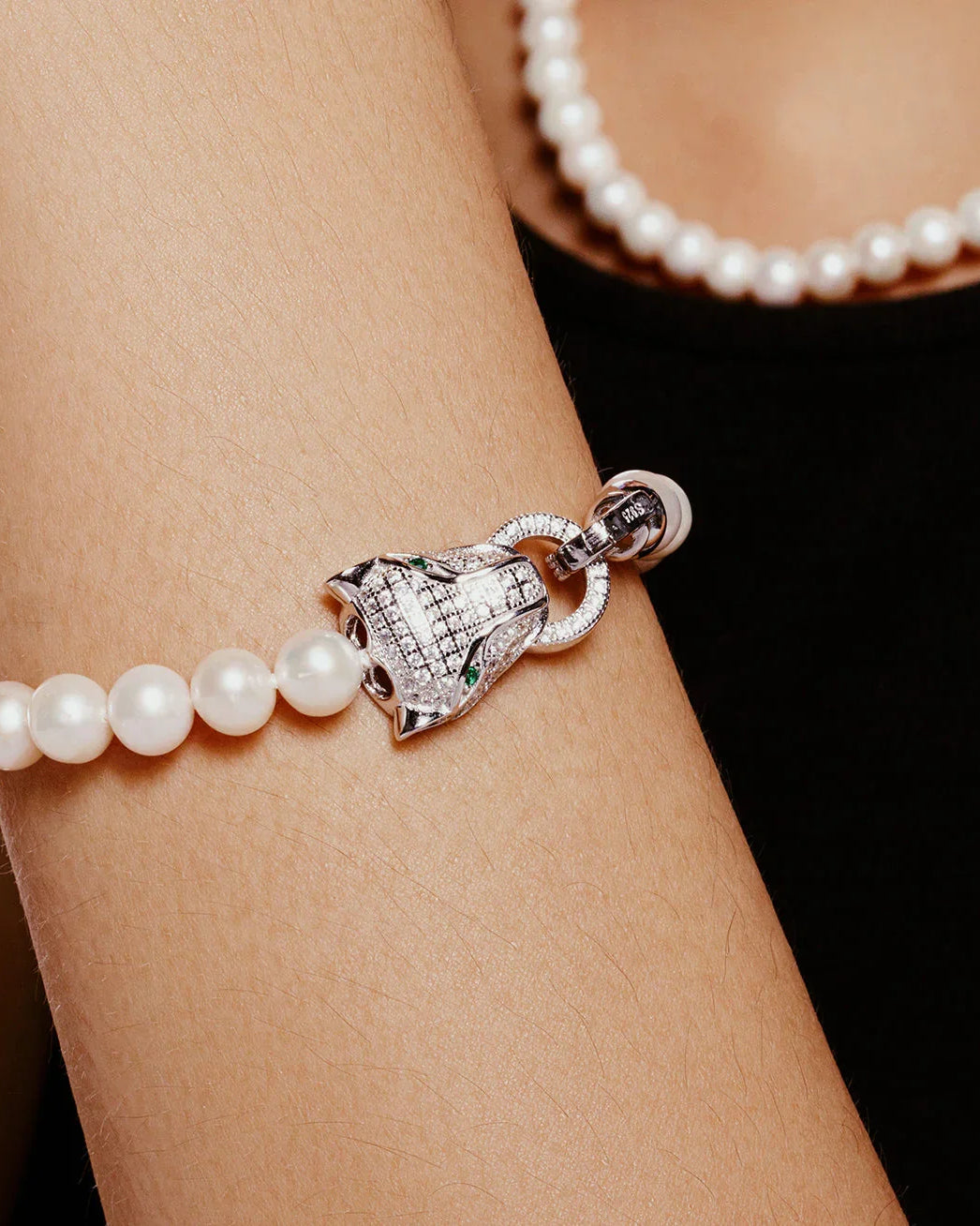 PEARLY LUSTRE | Freshwater Pearl Bracelet WB00136 | SAFARI