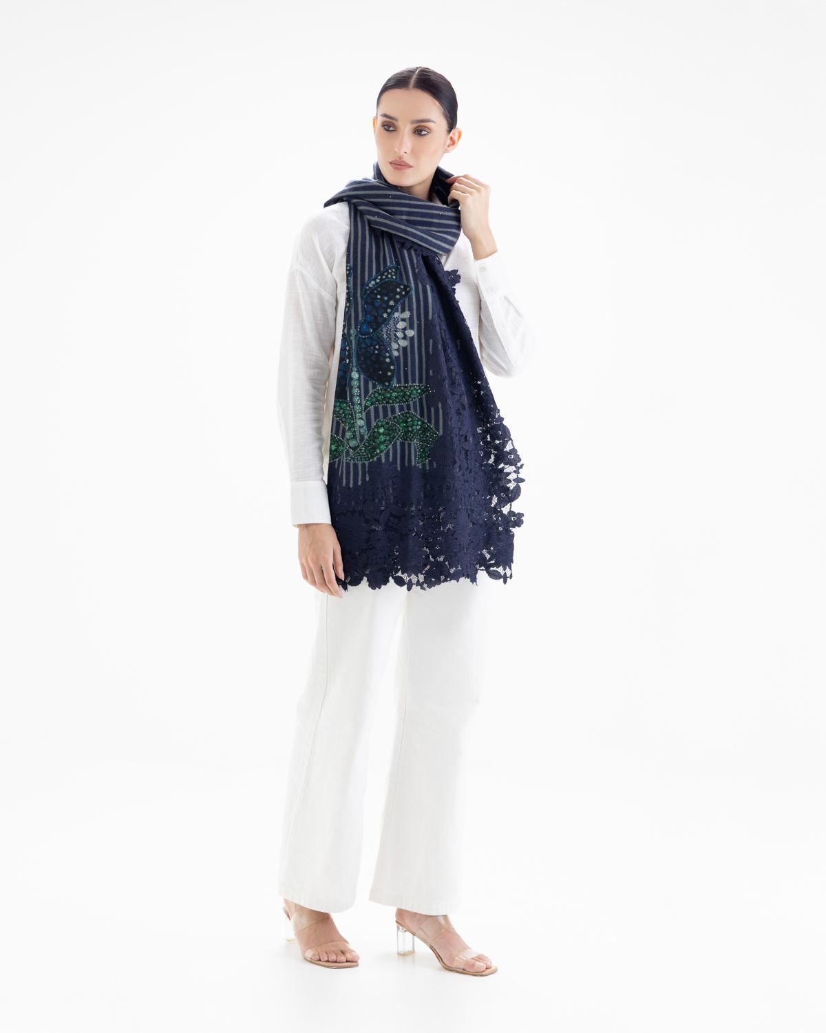 QUEENMARK | AN Assorted Lace Print Crystal Shawl Dark Blue Blue Bird 2