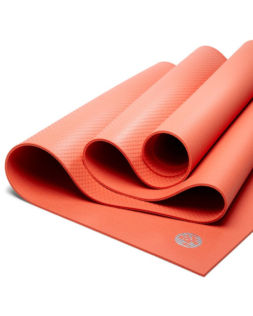 MANDUKA | PROlite Yoga Mat Solid 71'' - Tiger Lily