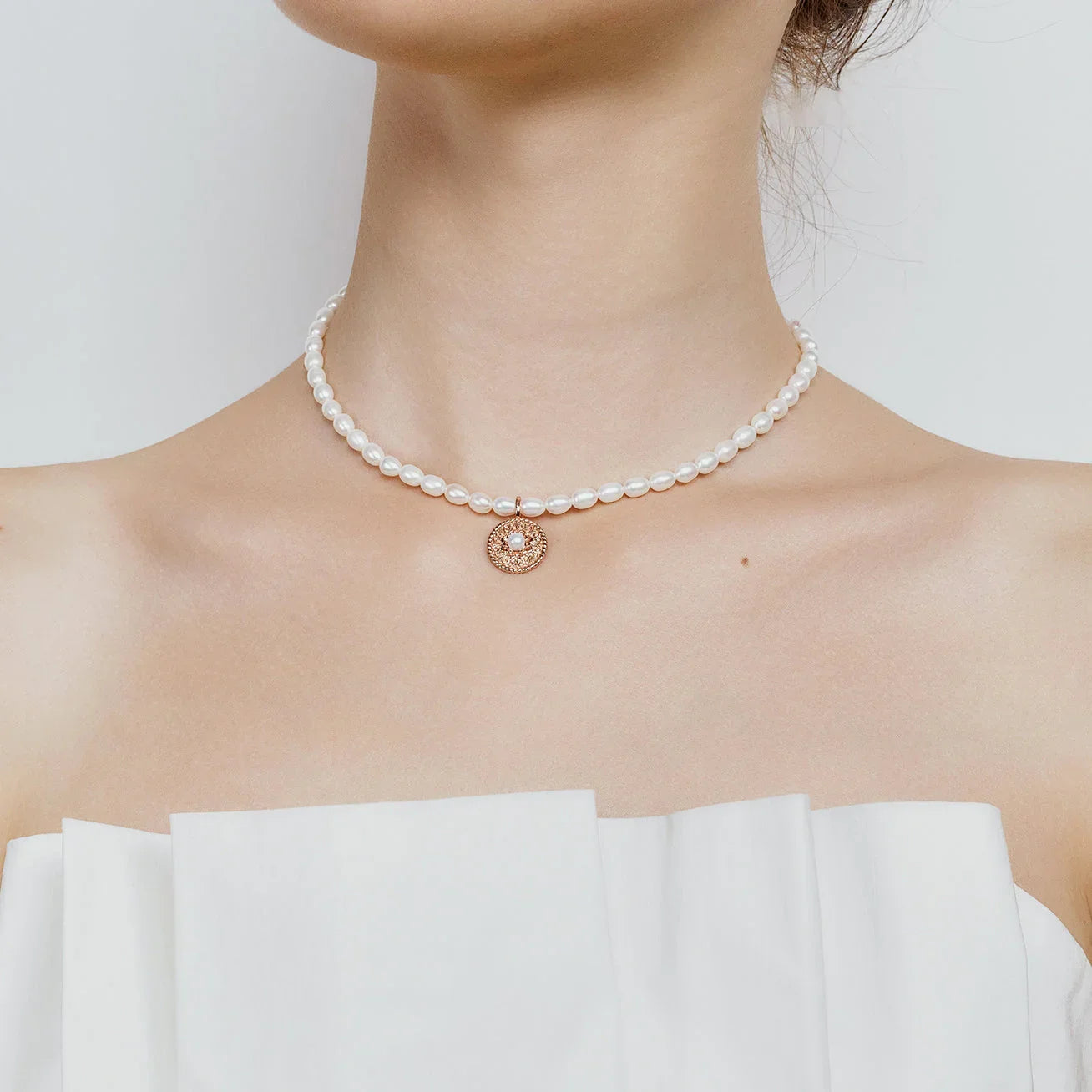 PEARLY LUSTRE | Asian Civilisations Museum Freshwater Pearl Necklace WN00703 | ACM Collection