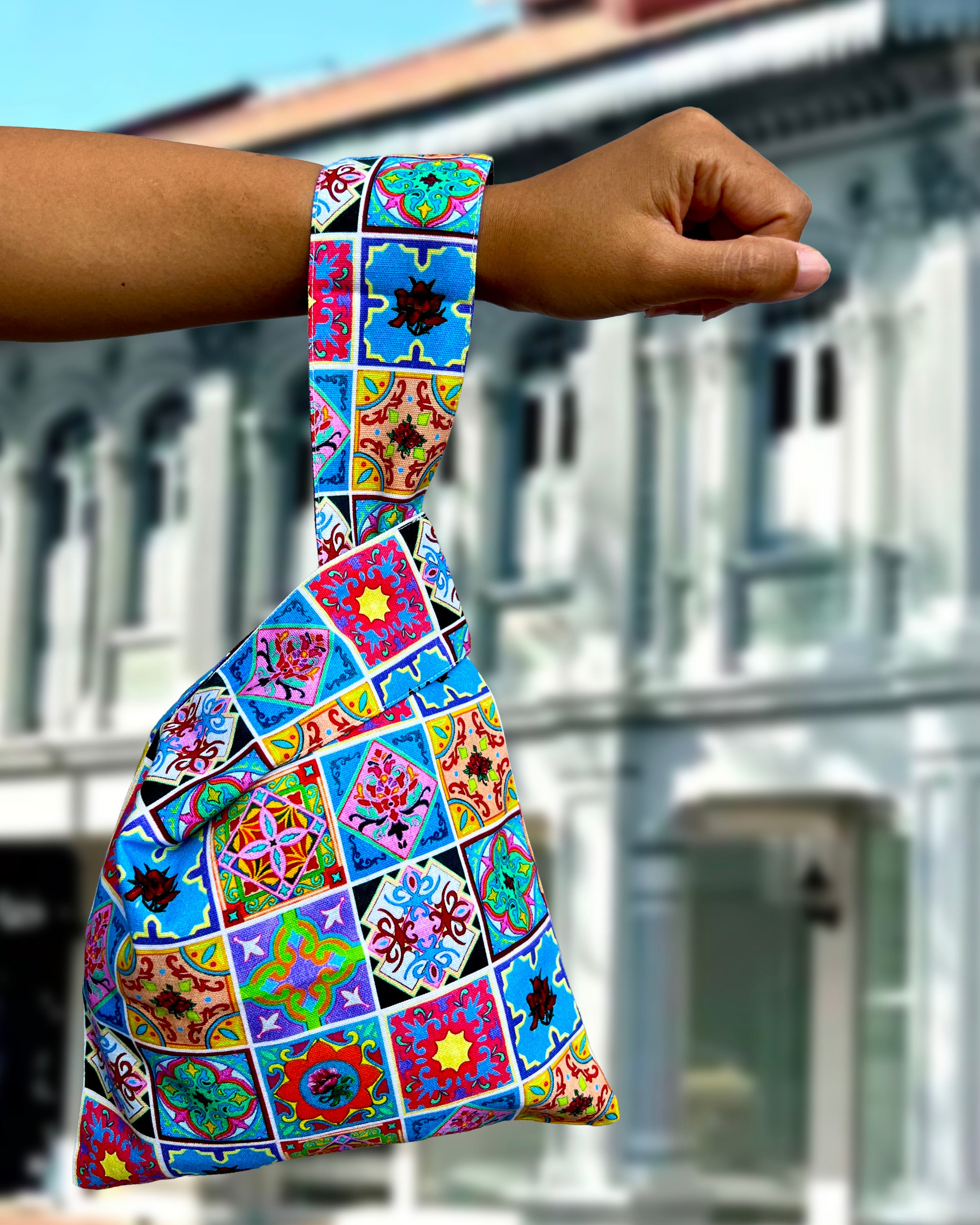 KELLY SER ATELIER | Knot Bag: Heritage Tiles