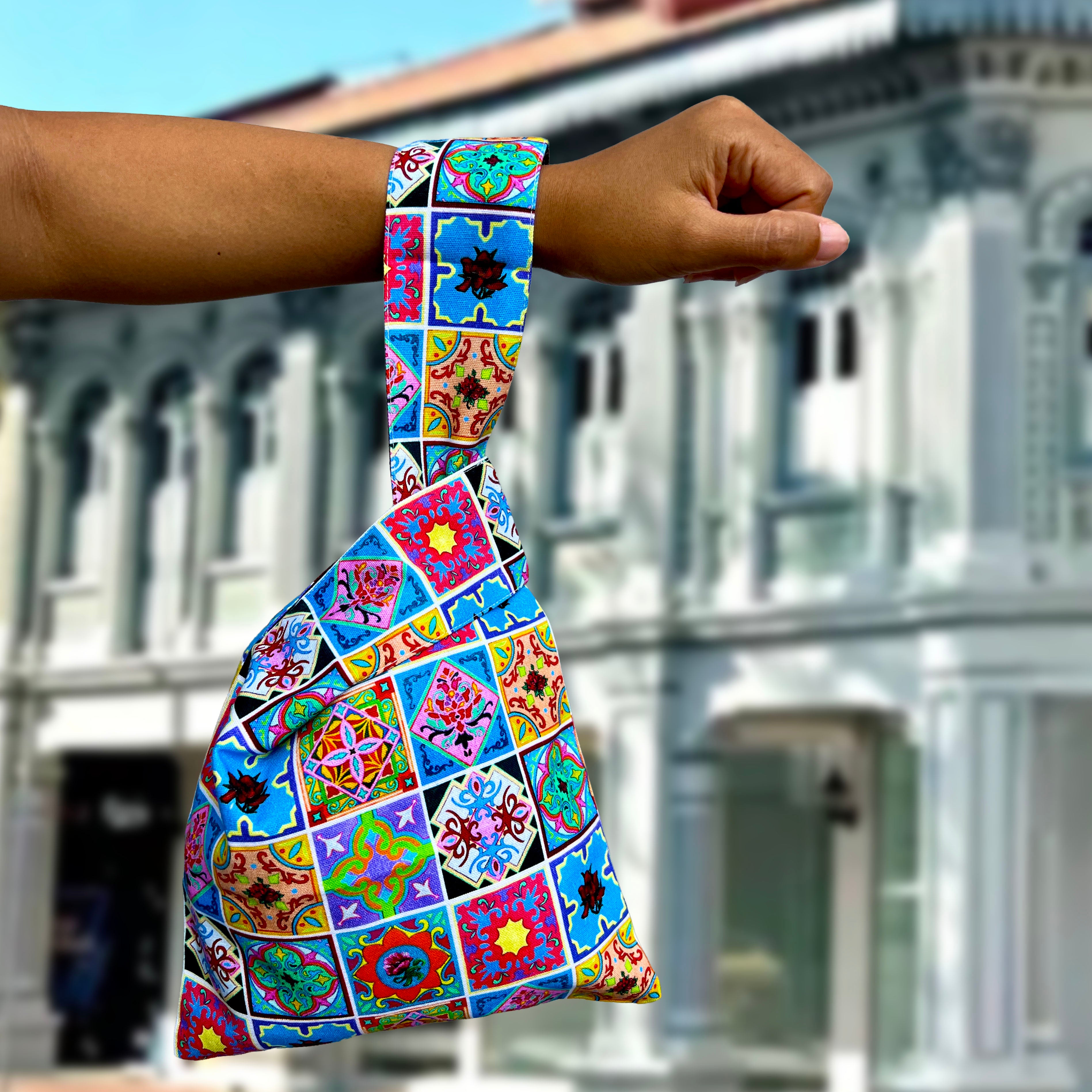 KELLY SER ATELIER | Knot Bag: Heritage Tiles